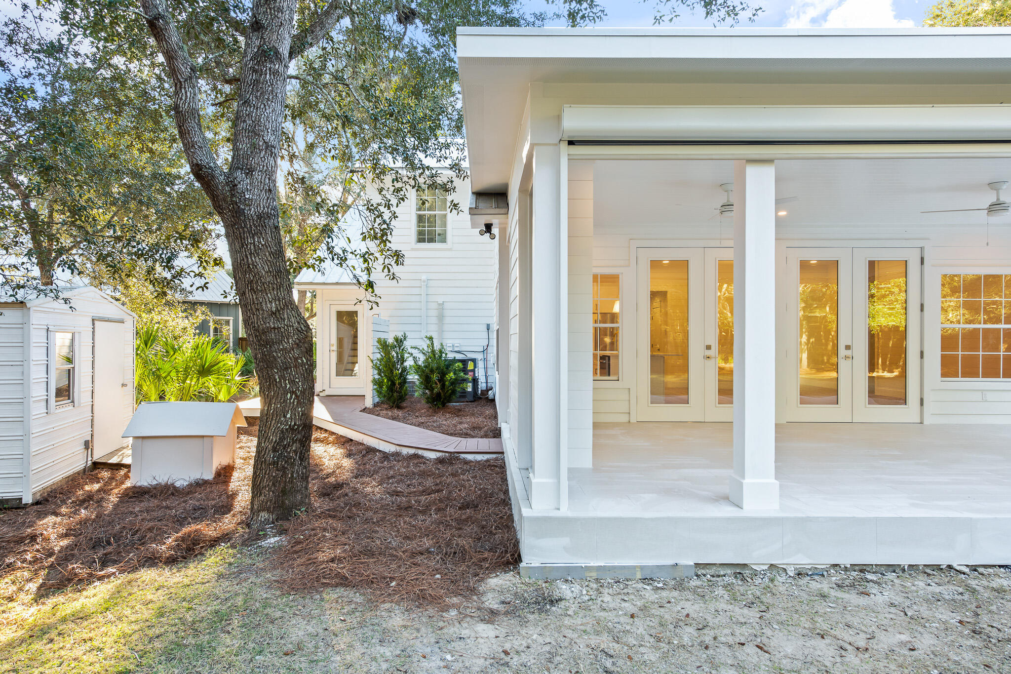 SEABREEZE - Residential