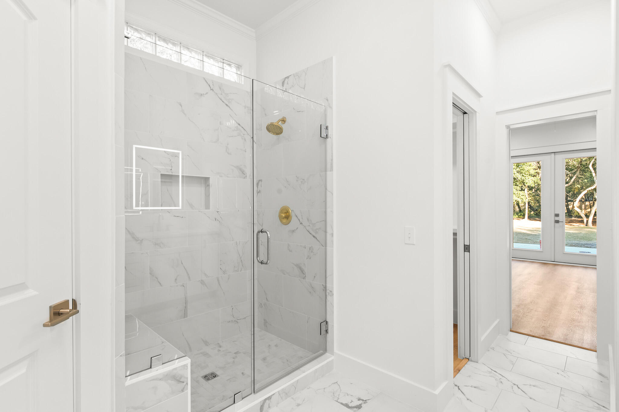 SEABREEZE - Residential