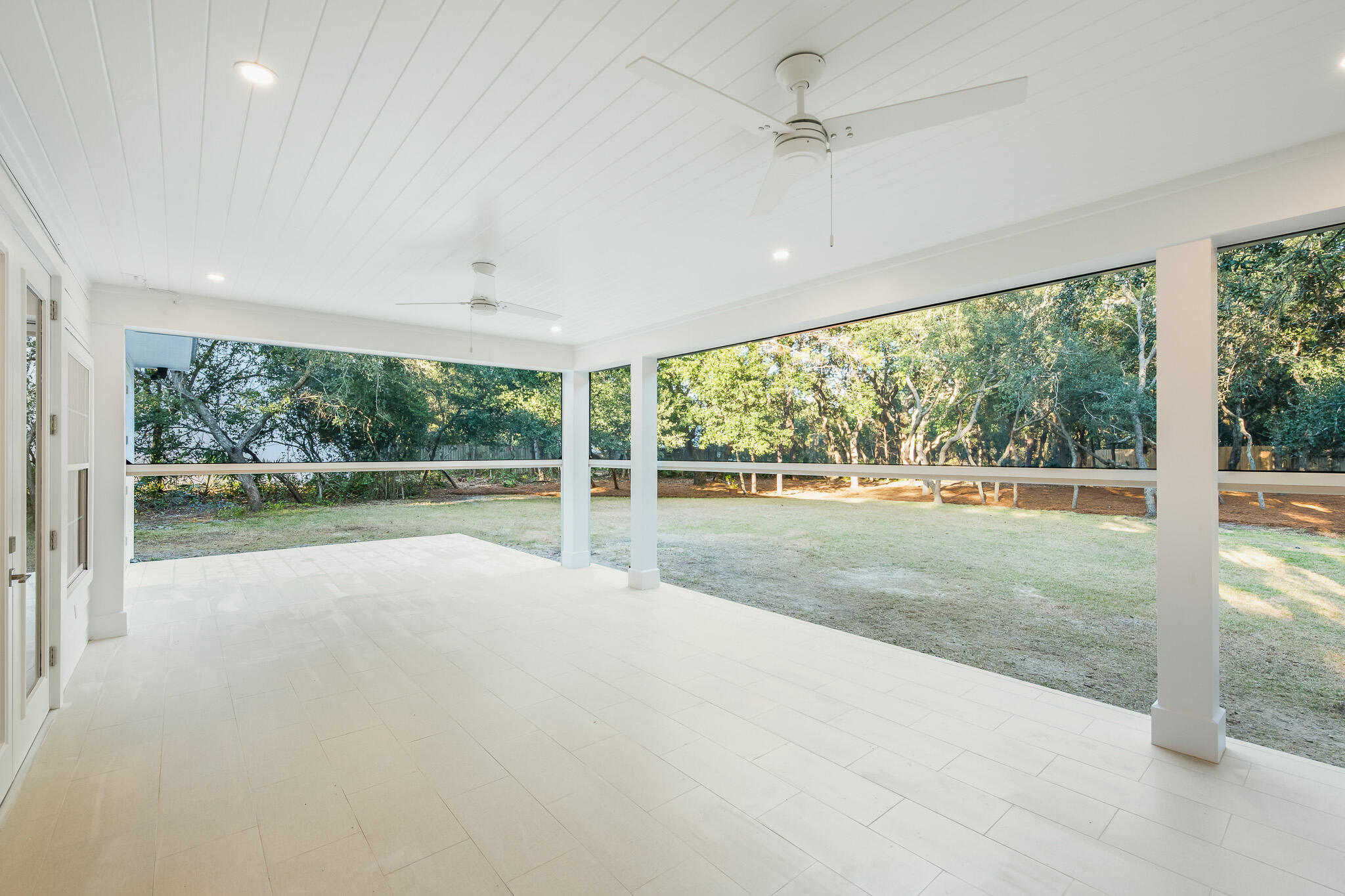 SEABREEZE - Residential