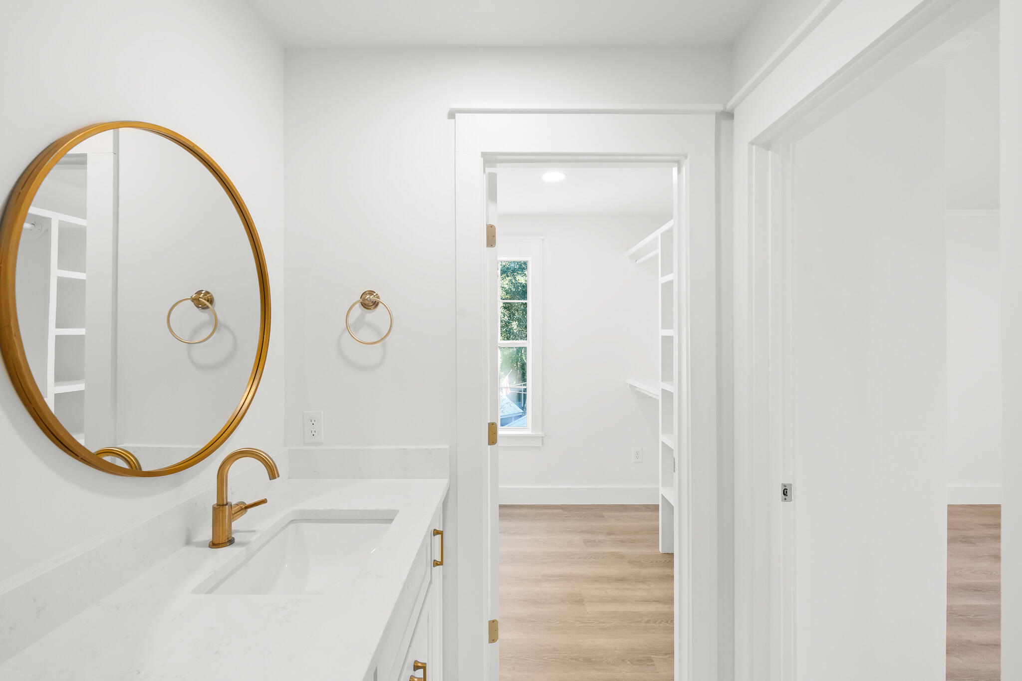 SEABREEZE - Residential