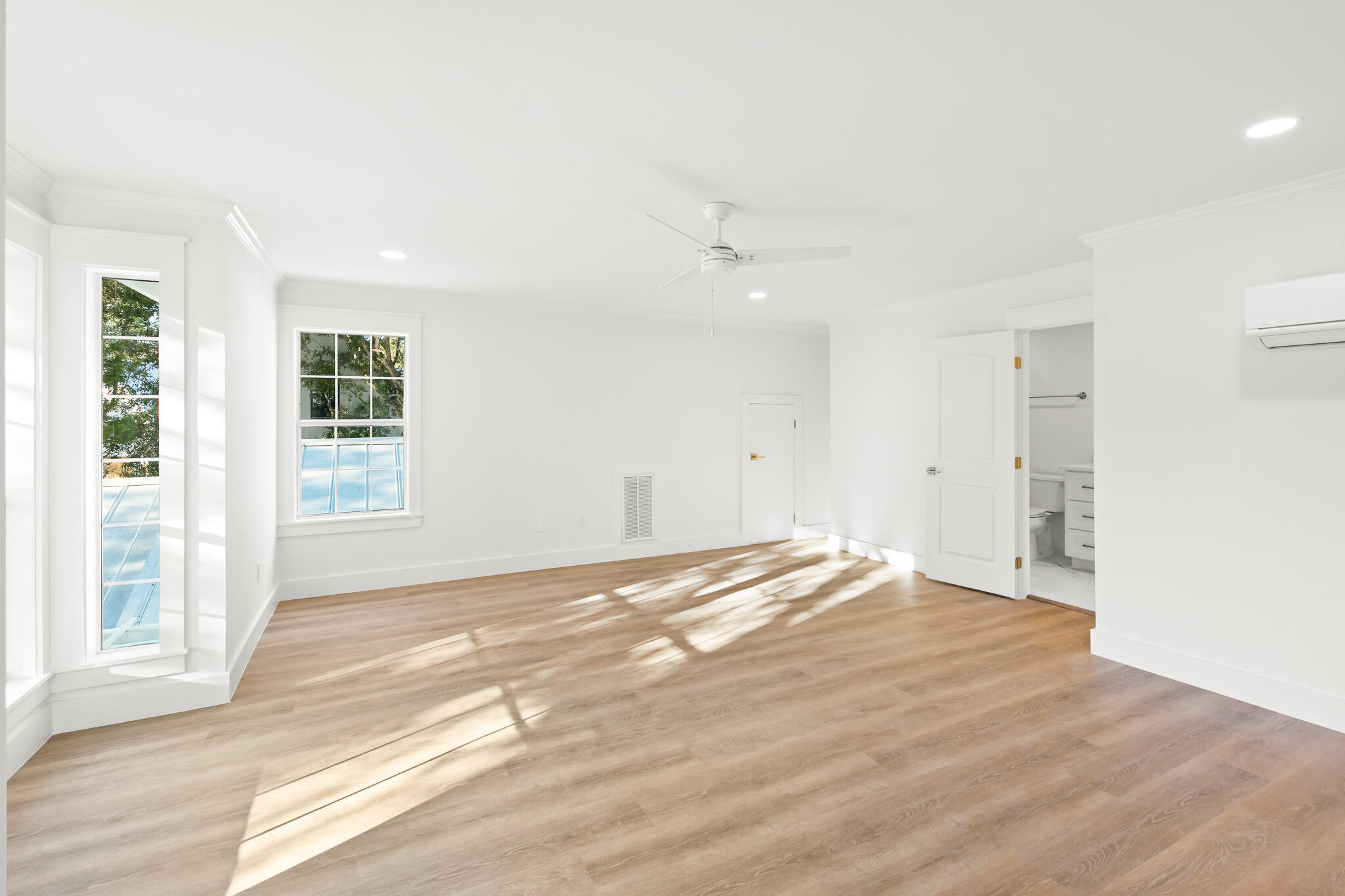 SEABREEZE - Residential