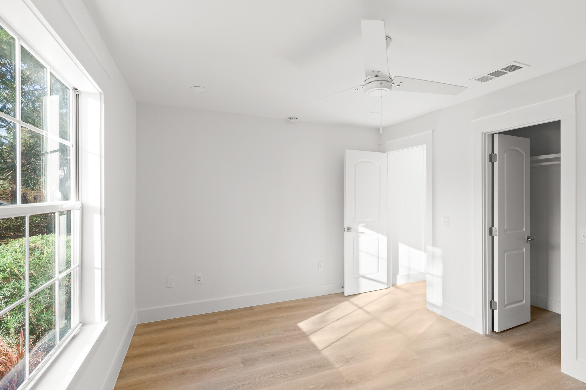 SEABREEZE - Residential