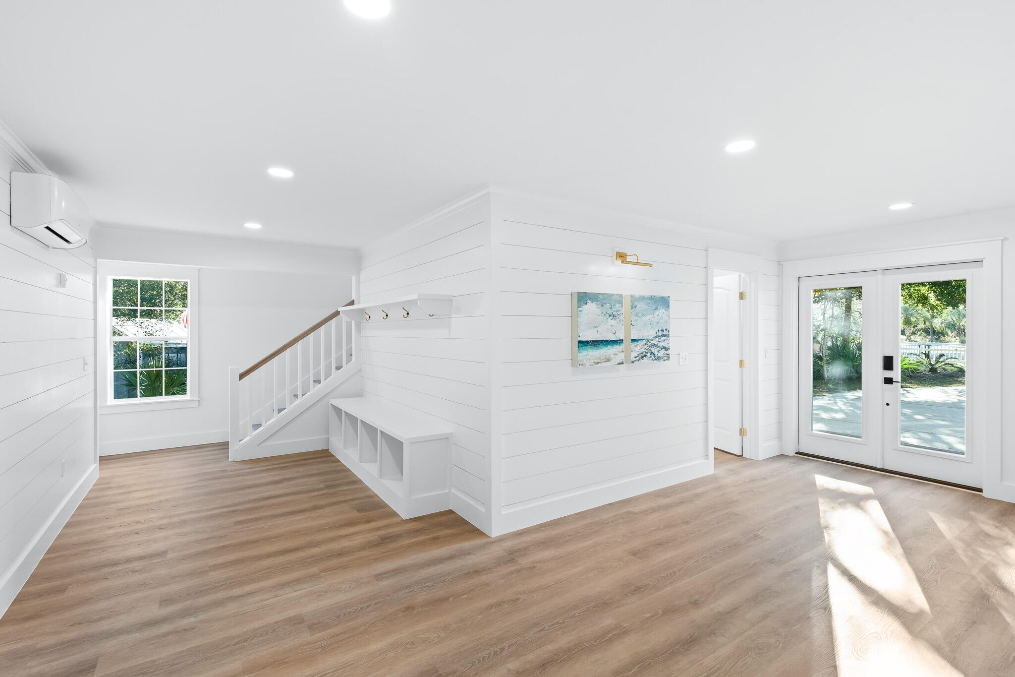 SEABREEZE - Residential