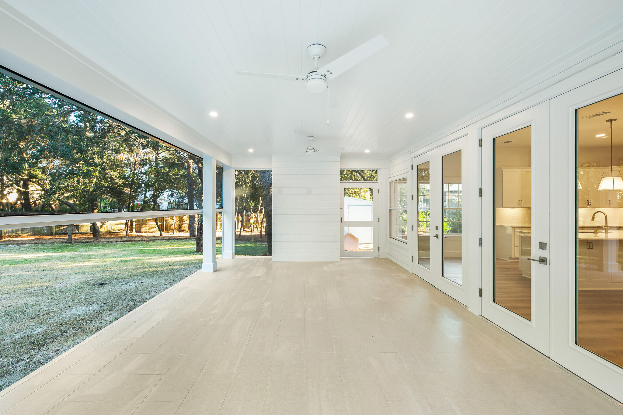 SEABREEZE - Residential