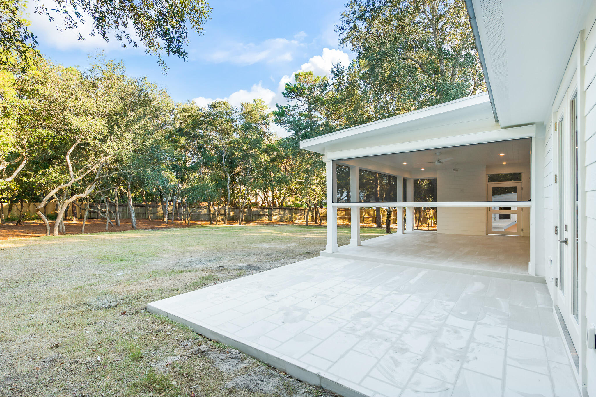 SEABREEZE - Residential