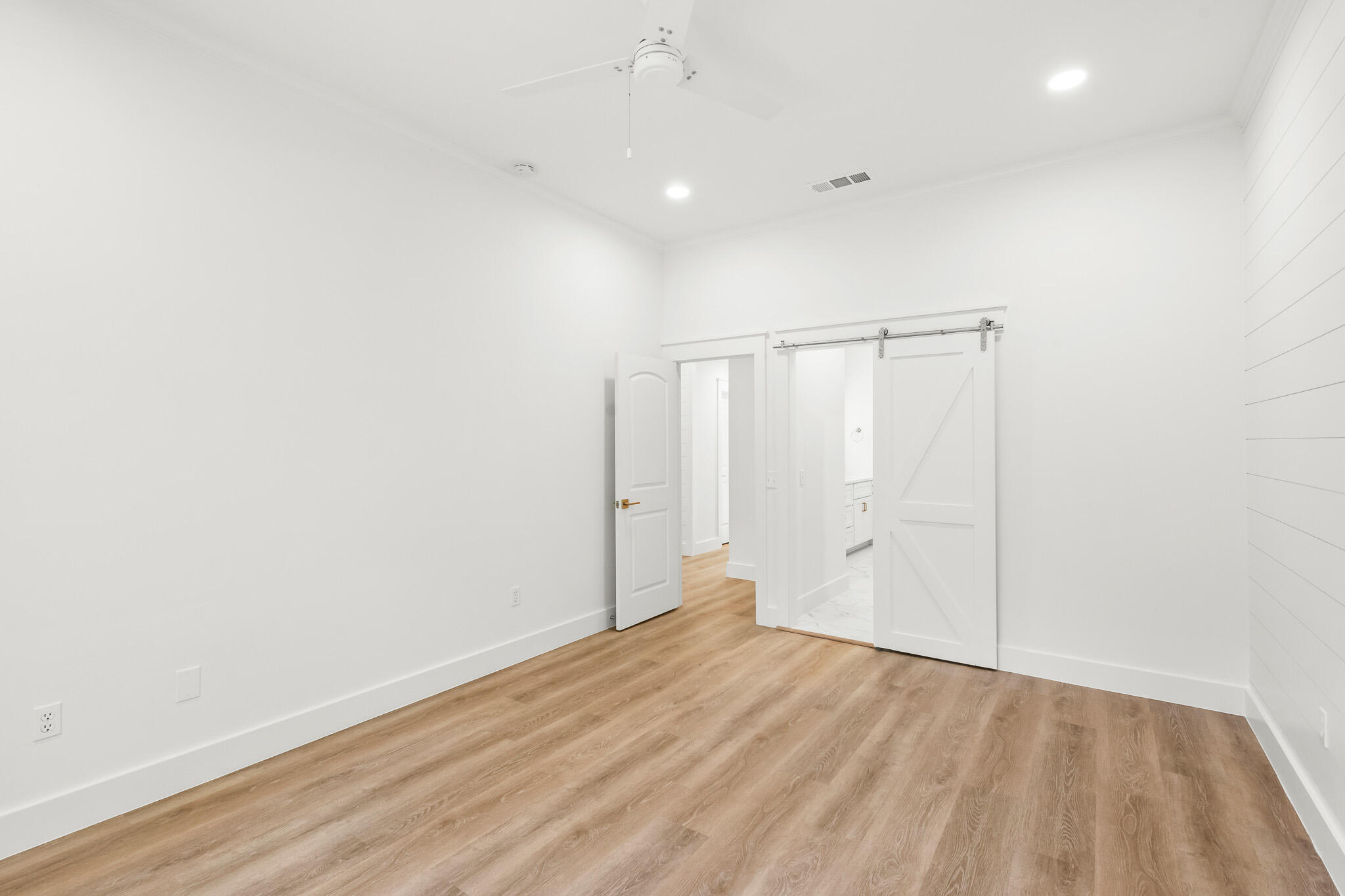 SEABREEZE - Residential