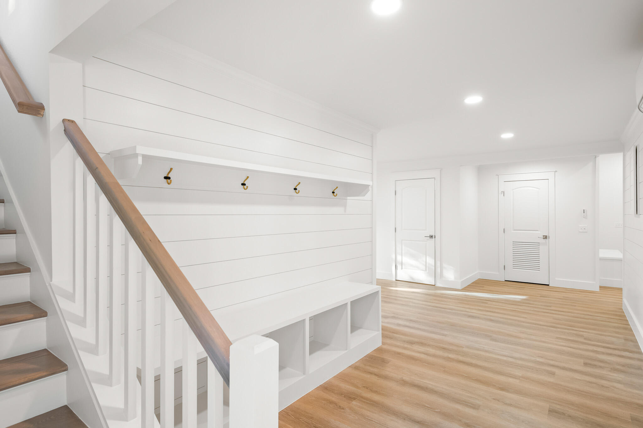 SEABREEZE - Residential