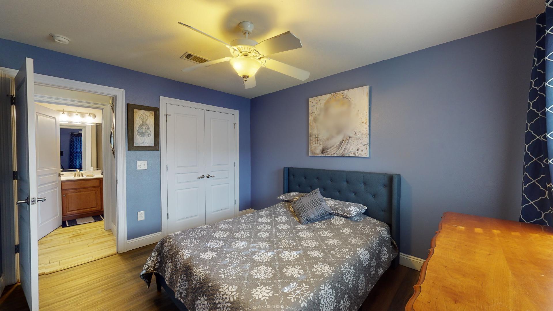 LIGHTHOUSE POINTE - Residential