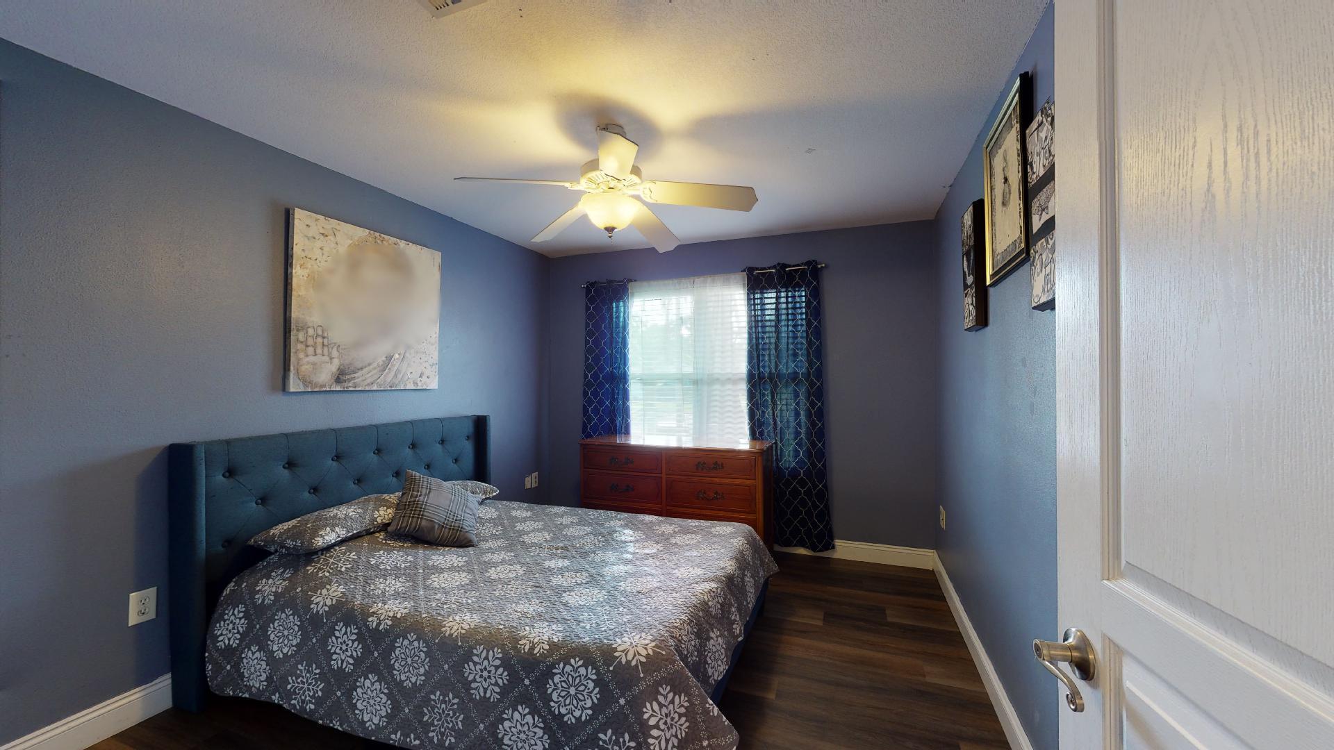 LIGHTHOUSE POINTE - Residential