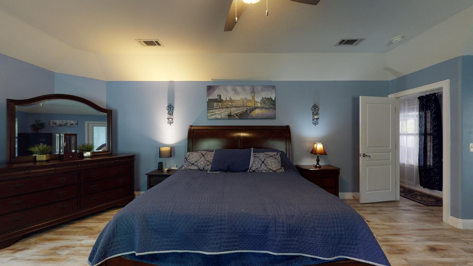 LIGHTHOUSE POINTE - Residential