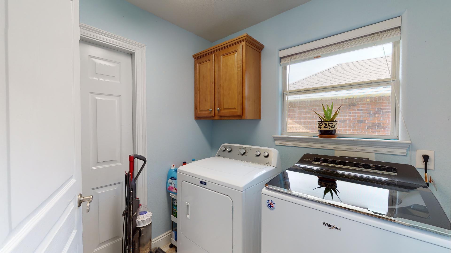 LIGHTHOUSE POINTE - Residential