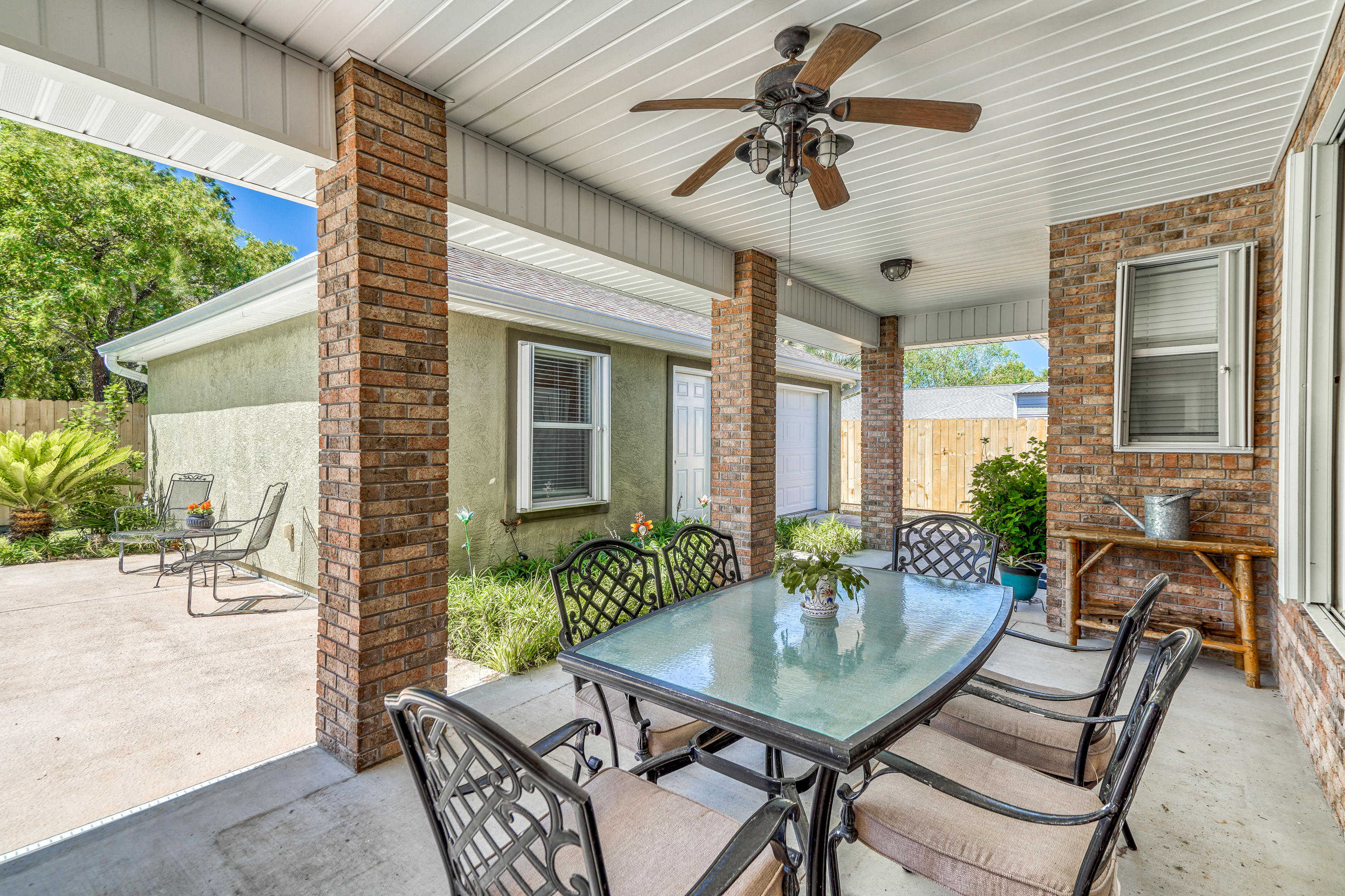 GULF VISTA - Residential