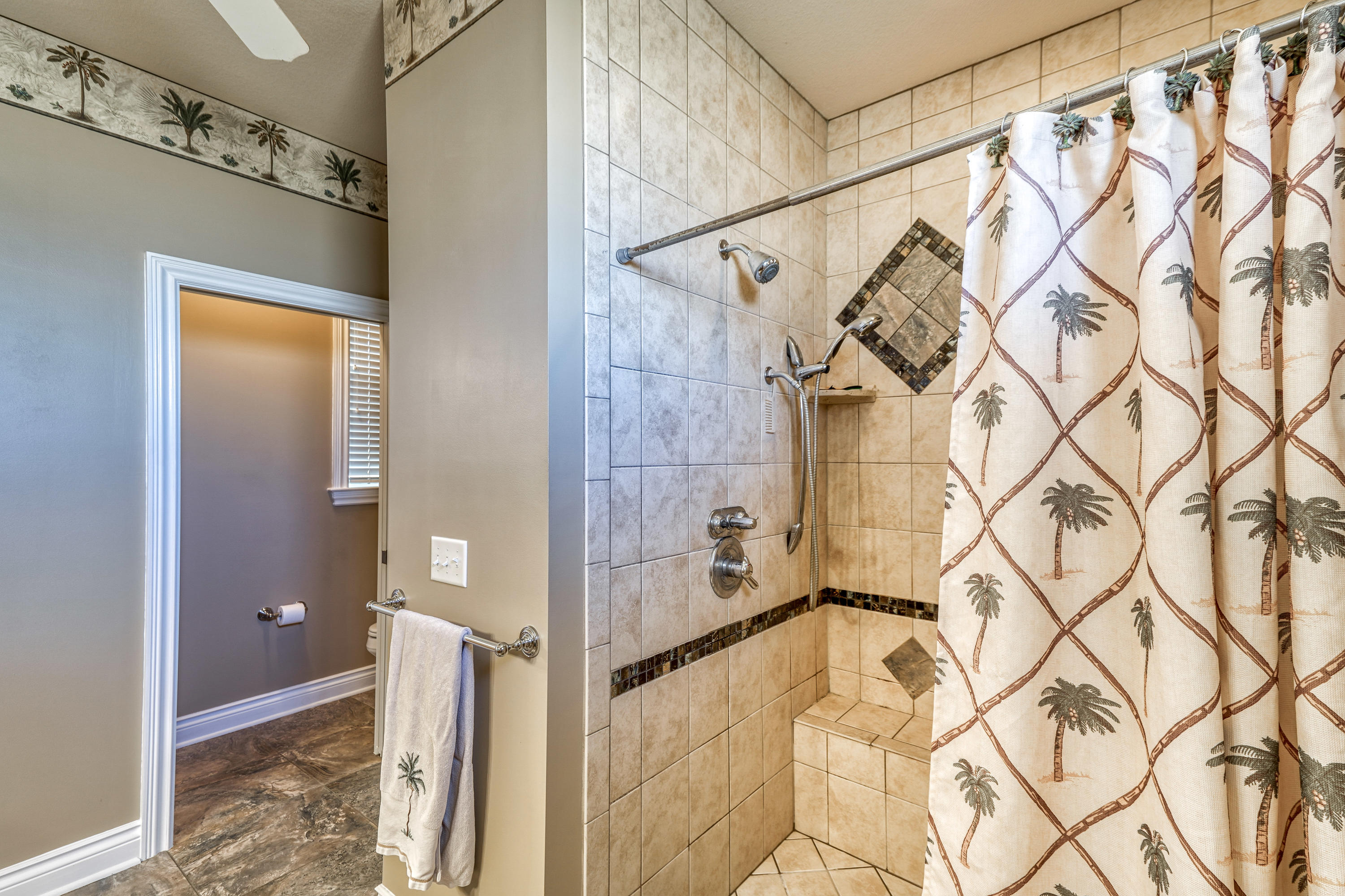 GULF VISTA - Residential