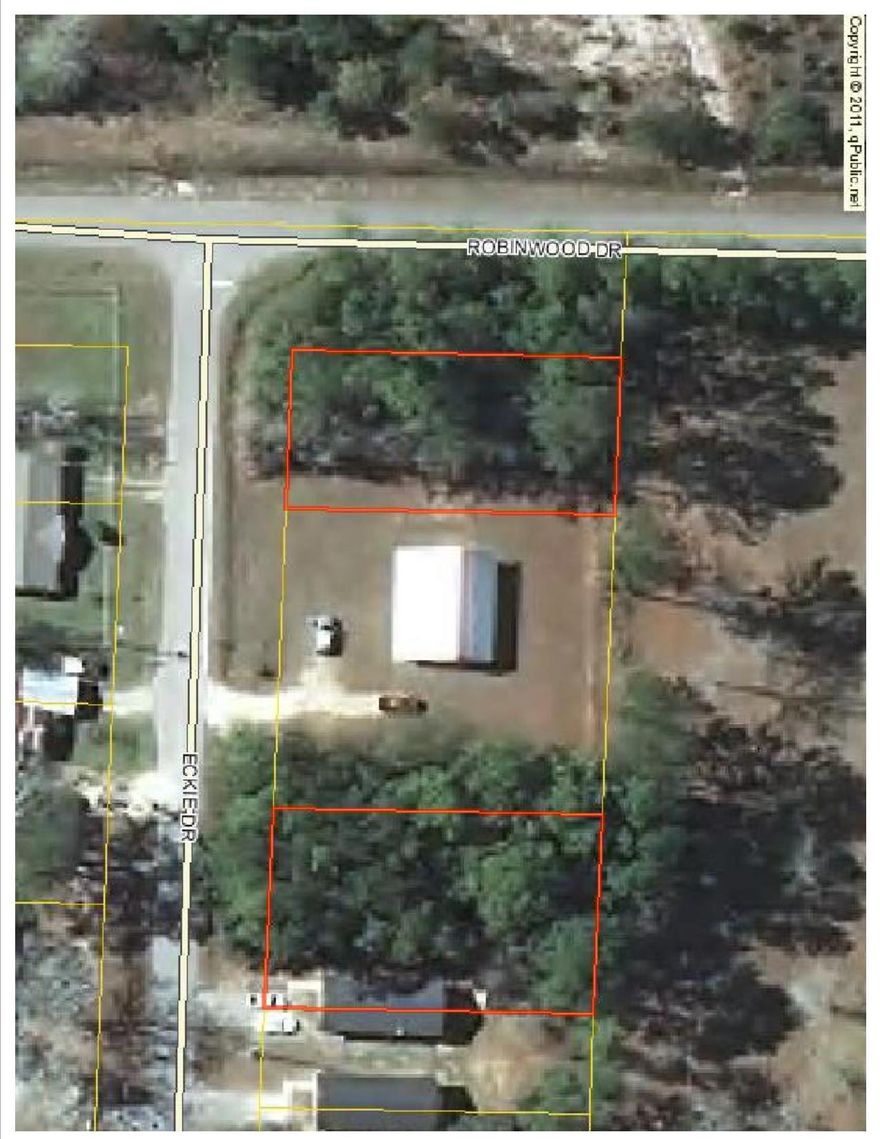 Three great lots just South of Freeport off Bayloop Rd. Suitable for small home build or trailor lots. Lot 2 is corner, 6&7 are just down the street.