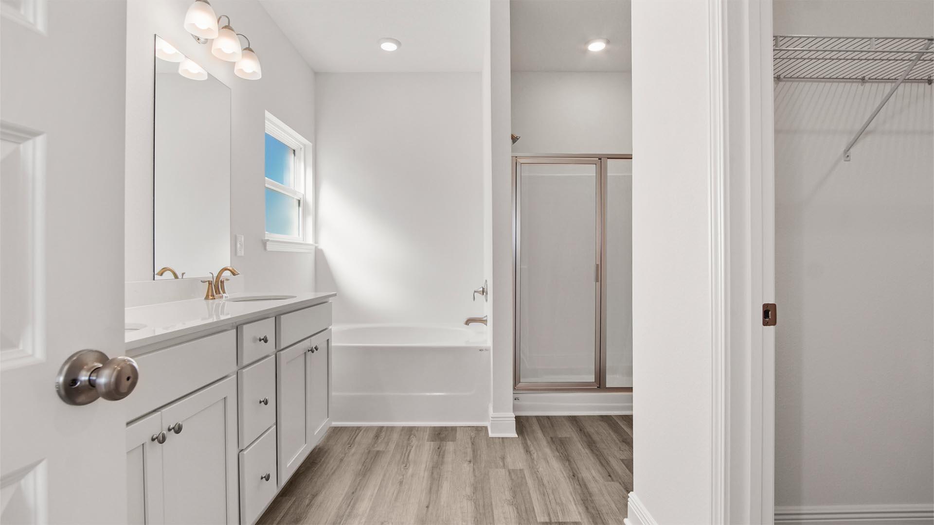PLANTATION WOODS - Residential