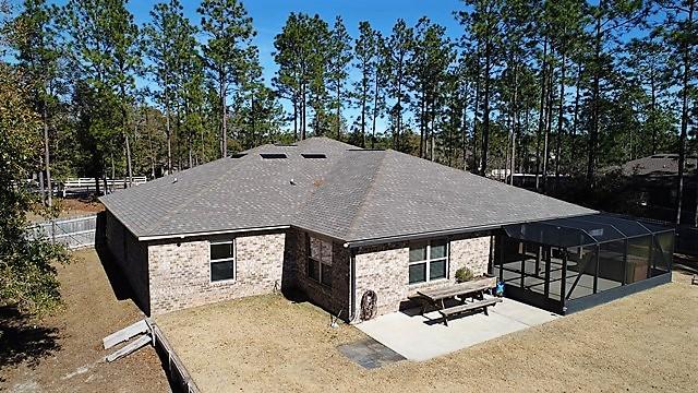 YELLOW RIVER PLANTATION - Residential Lease