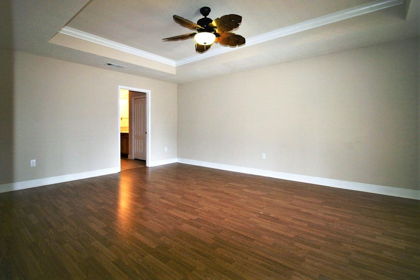 YELLOW RIVER PLANTATION - Residential Lease