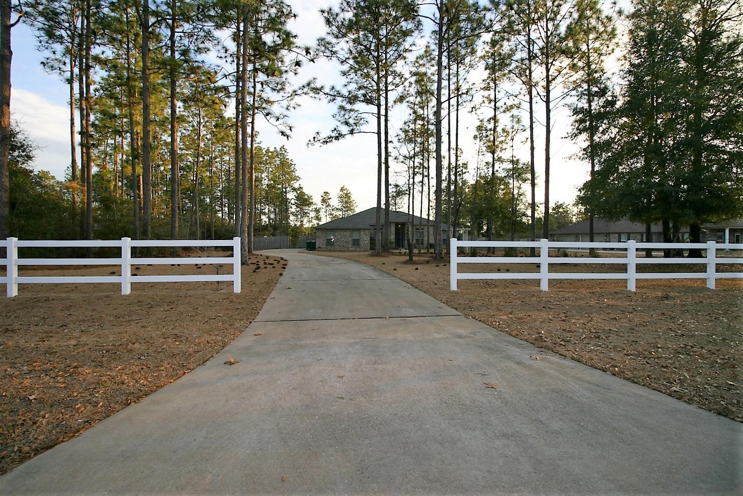 YELLOW RIVER PLANTATION - Residential Lease