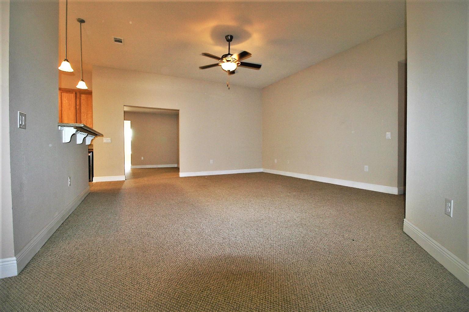 YELLOW RIVER PLANTATION - Residential Lease