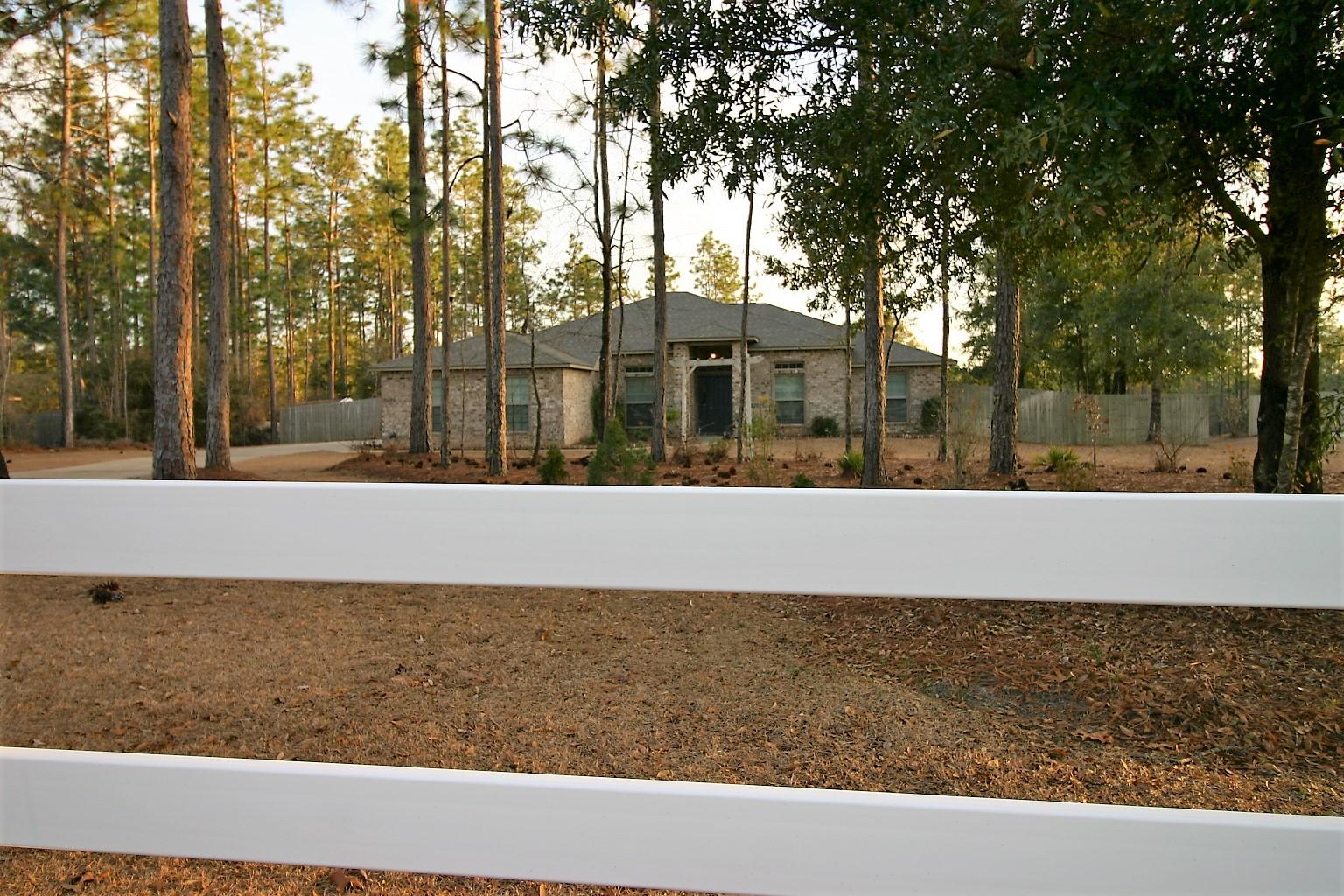 YELLOW RIVER PLANTATION - Residential Lease