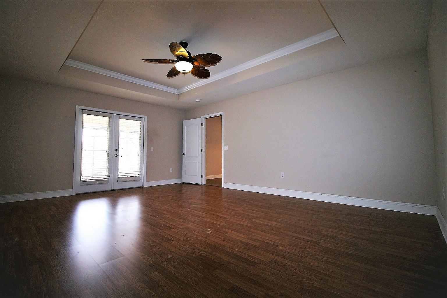 YELLOW RIVER PLANTATION - Residential Lease