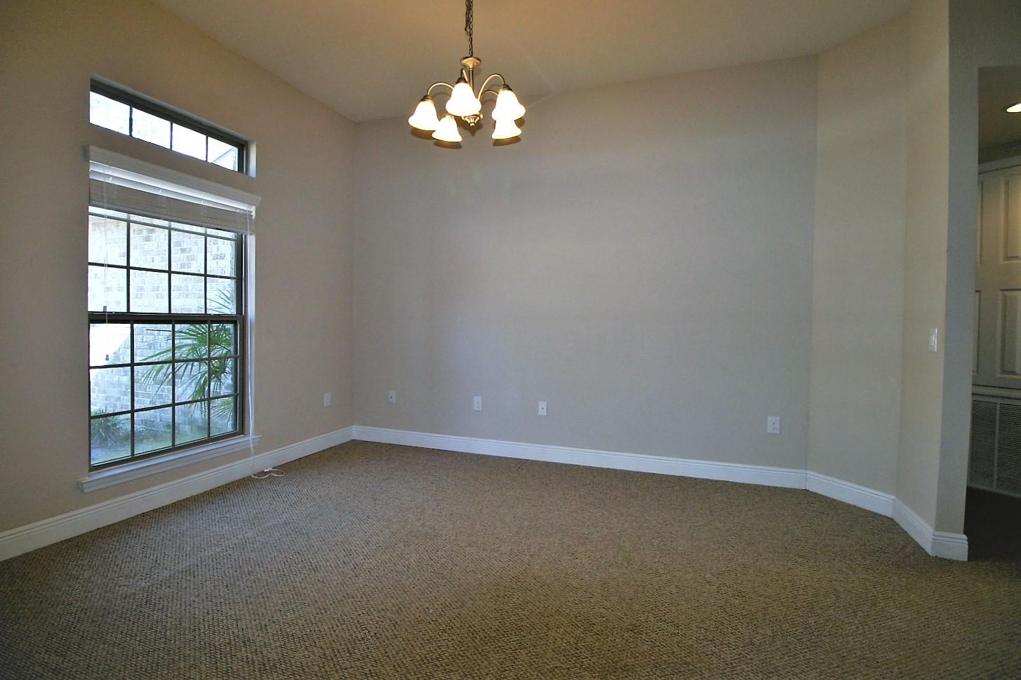 YELLOW RIVER PLANTATION - Residential Lease