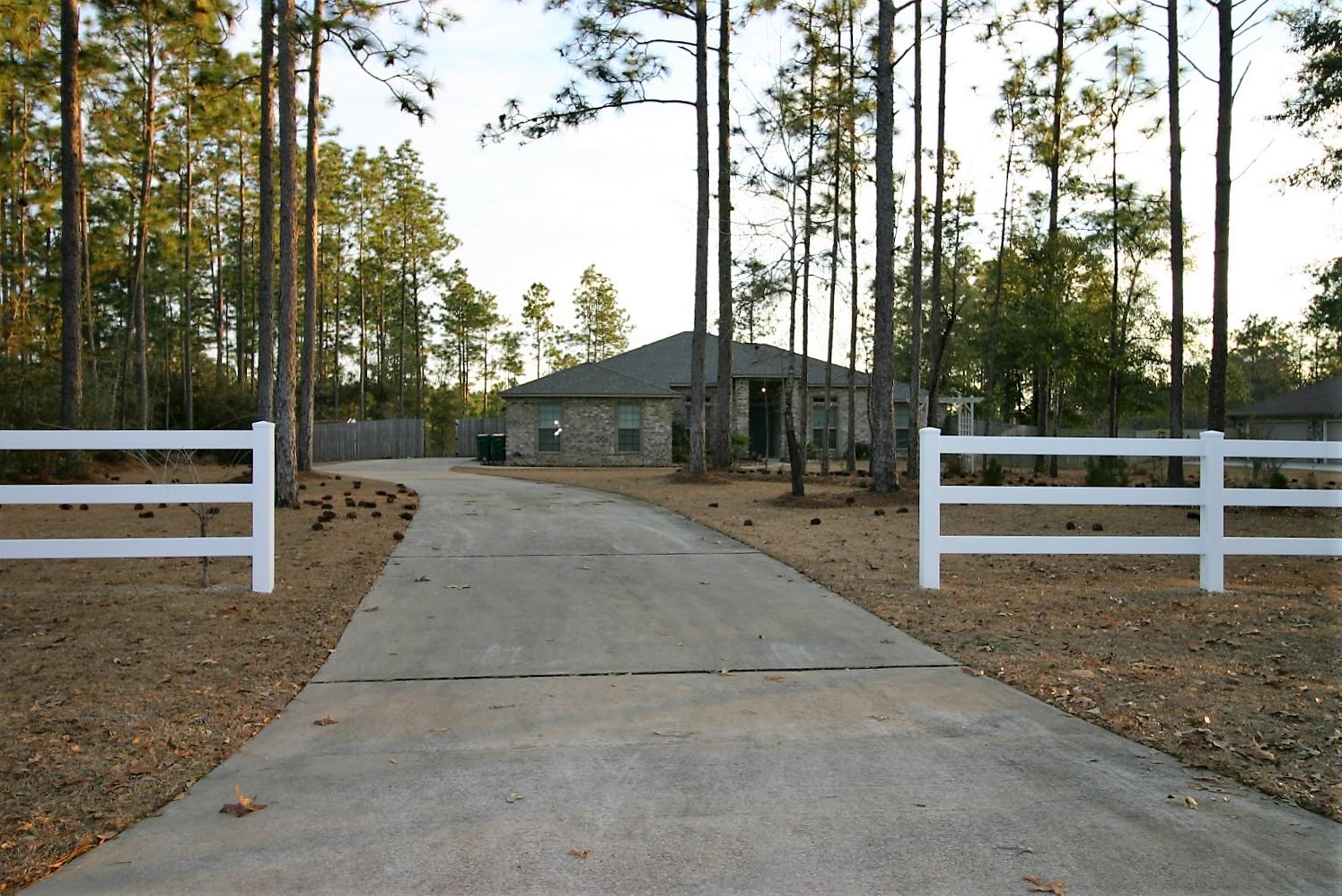 YELLOW RIVER PLANTATION - Residential Lease