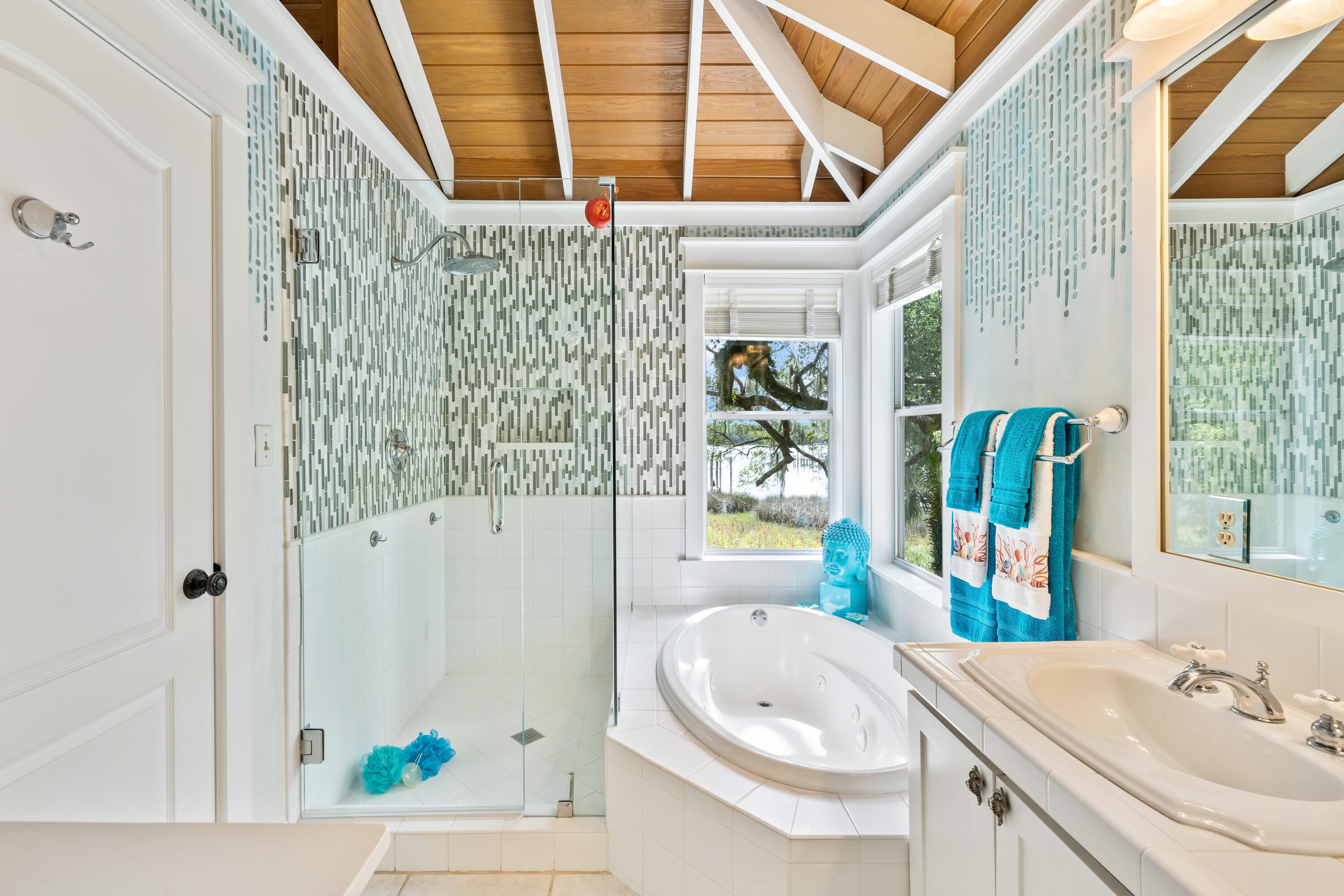 MOORES LANDING - Residential