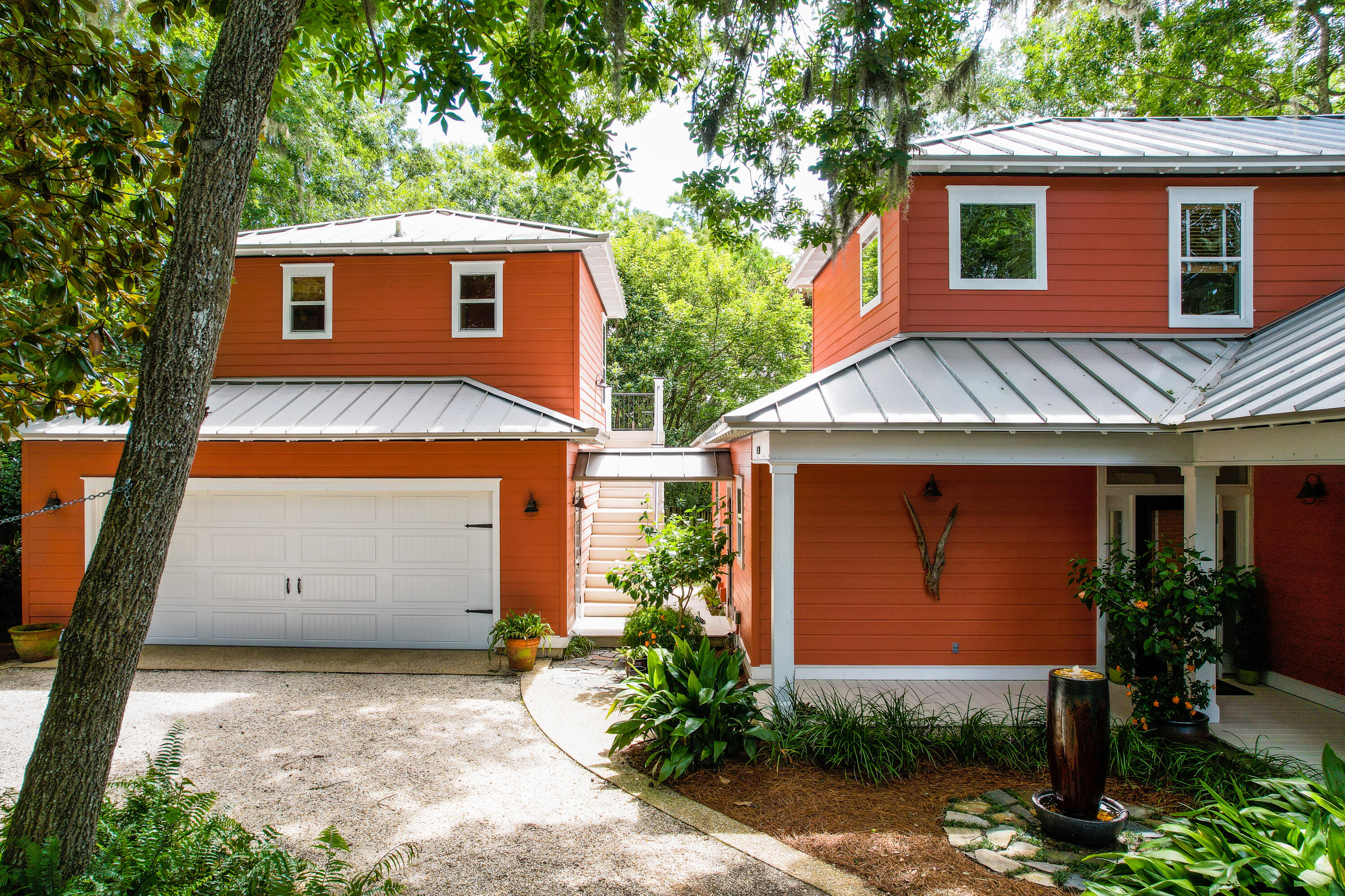 MOORES LANDING - Residential