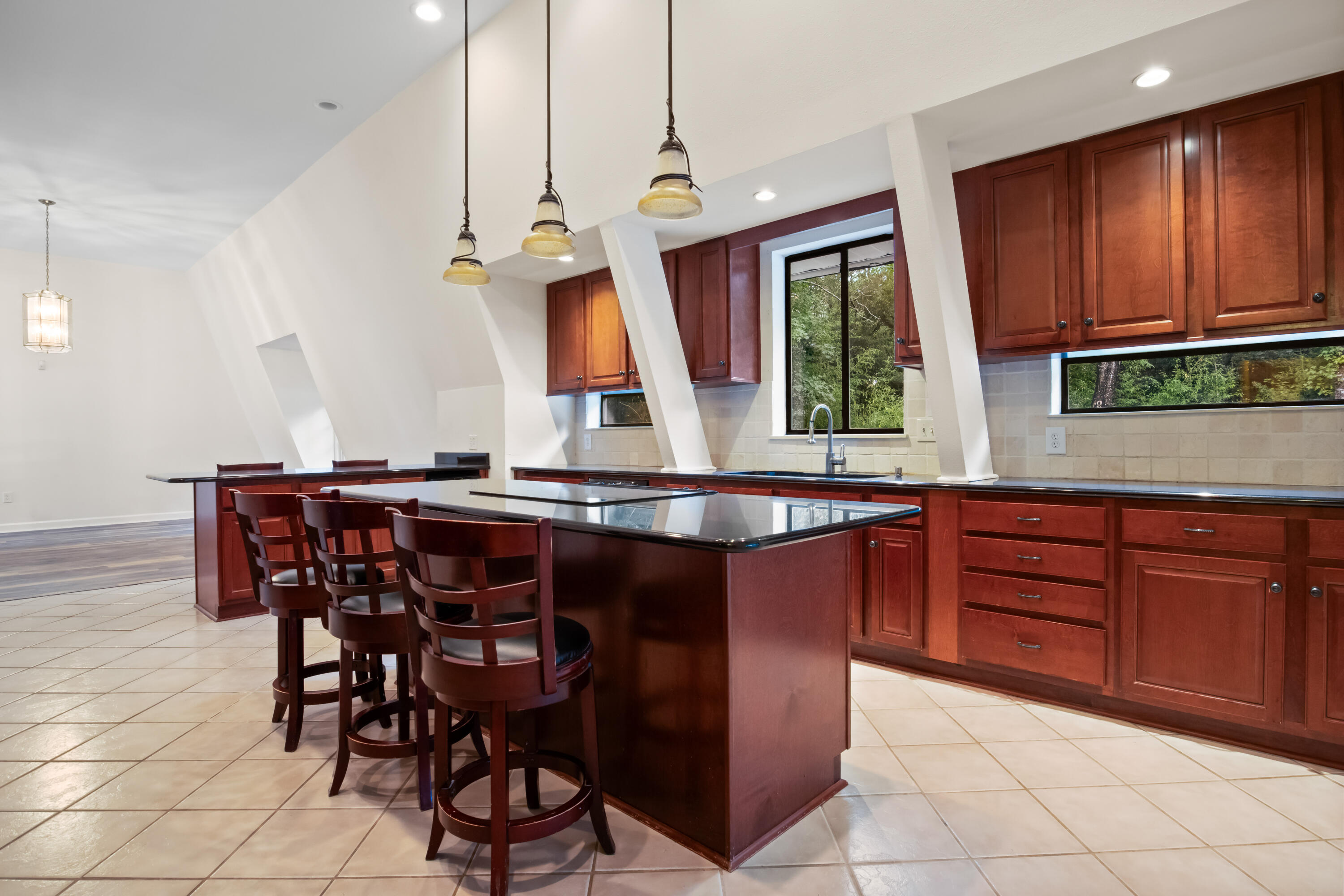 MAR-MAR ESTATES - Residential