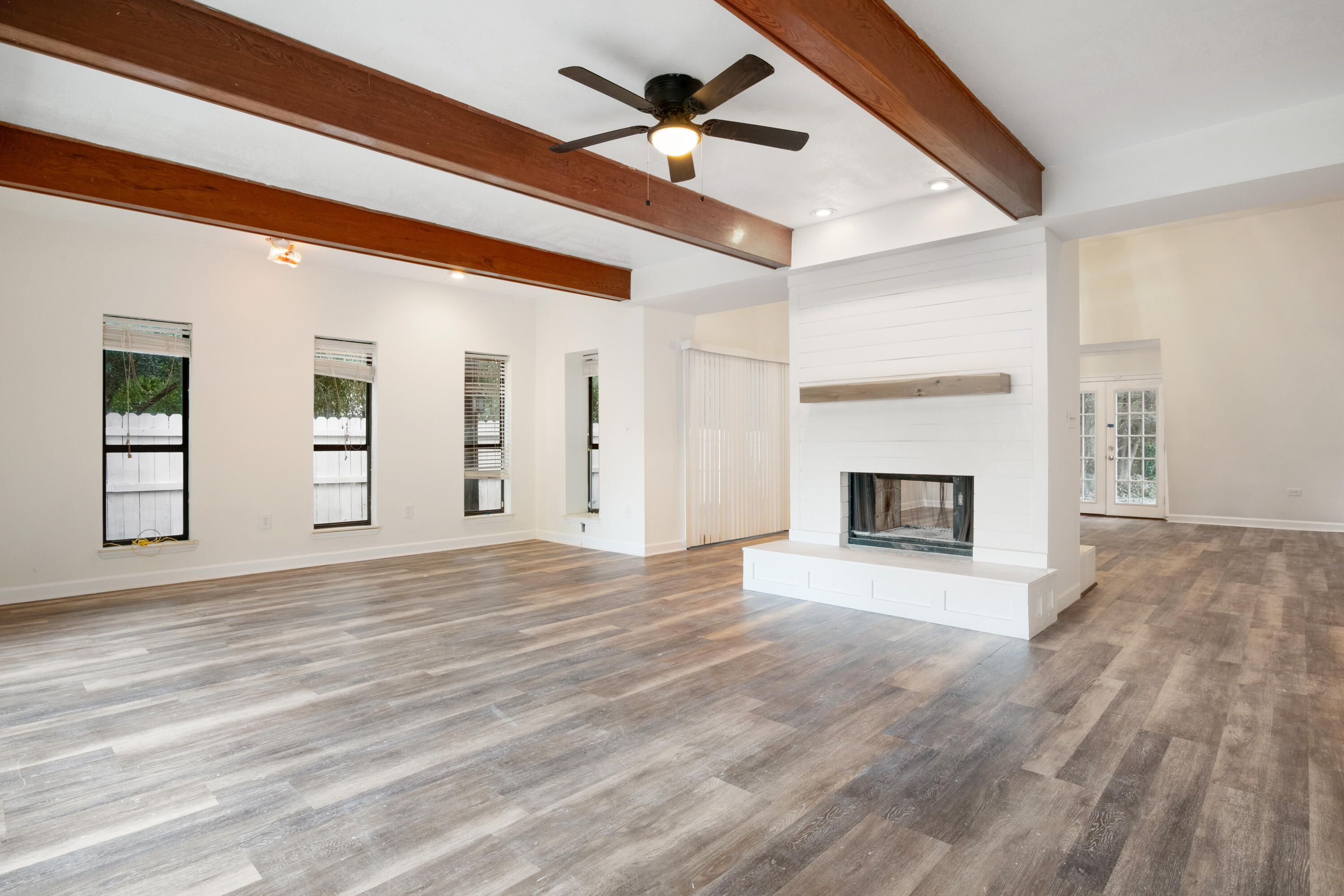 MAR-MAR ESTATES - Residential