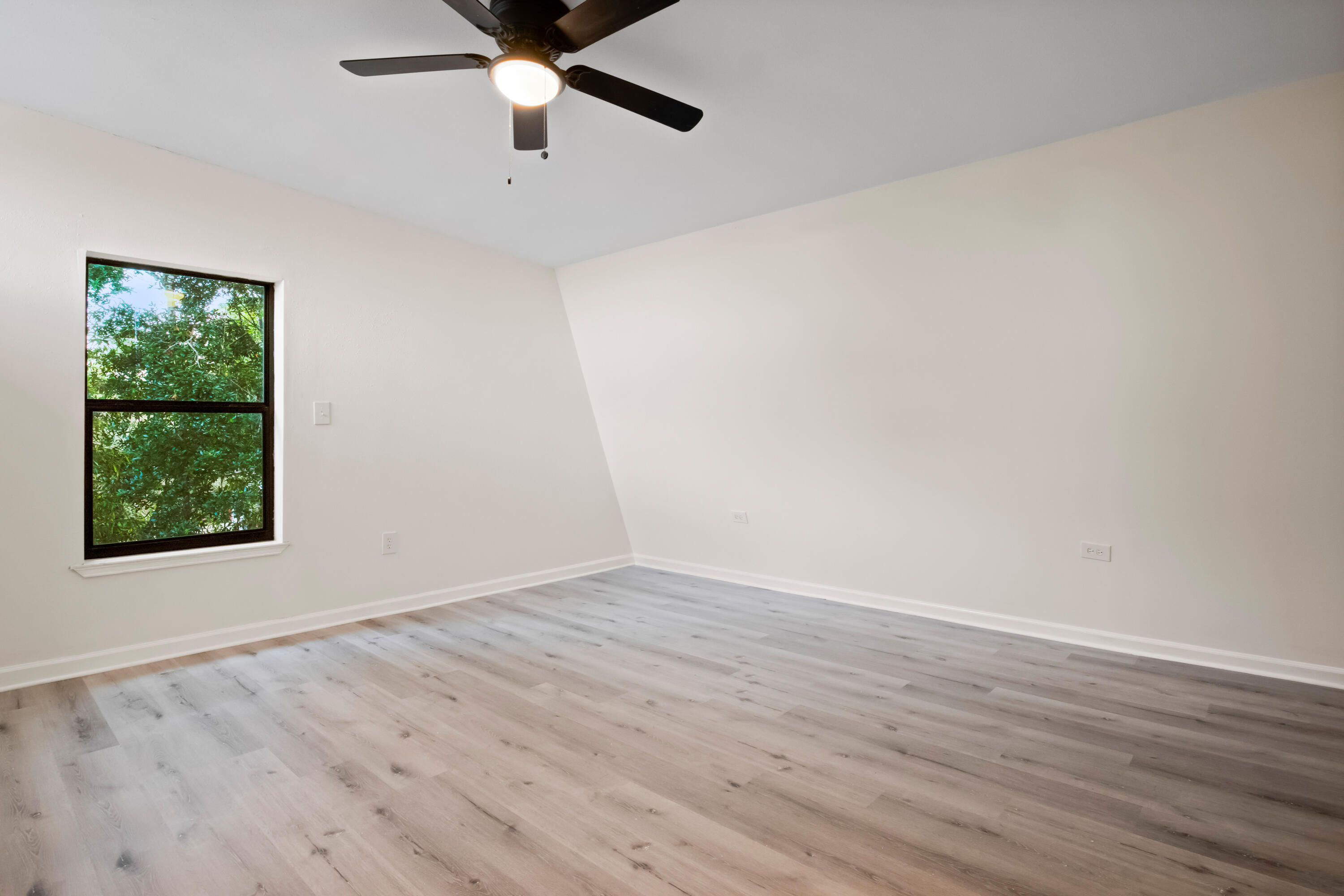 MAR-MAR ESTATES - Residential