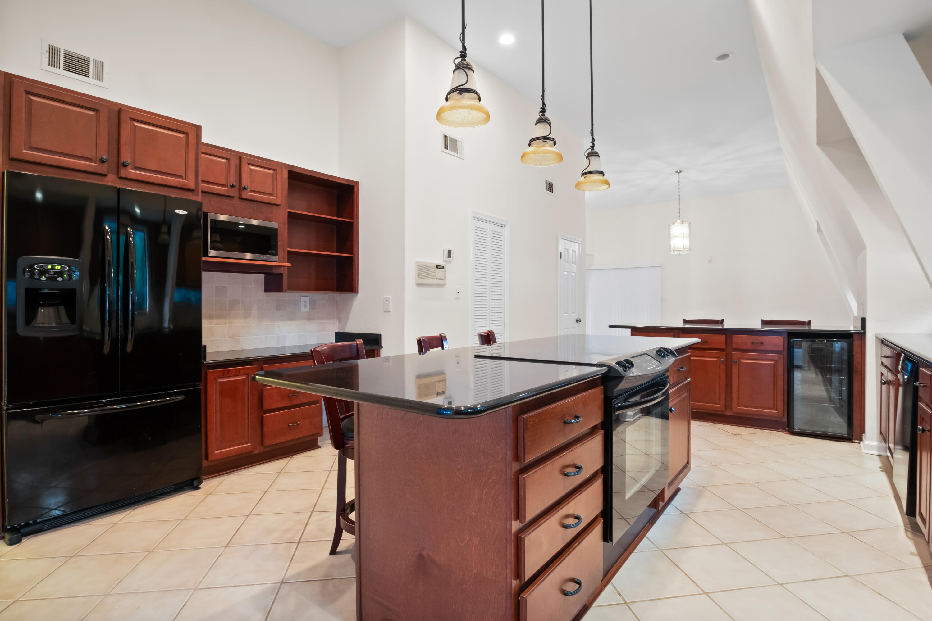 MAR-MAR ESTATES - Residential