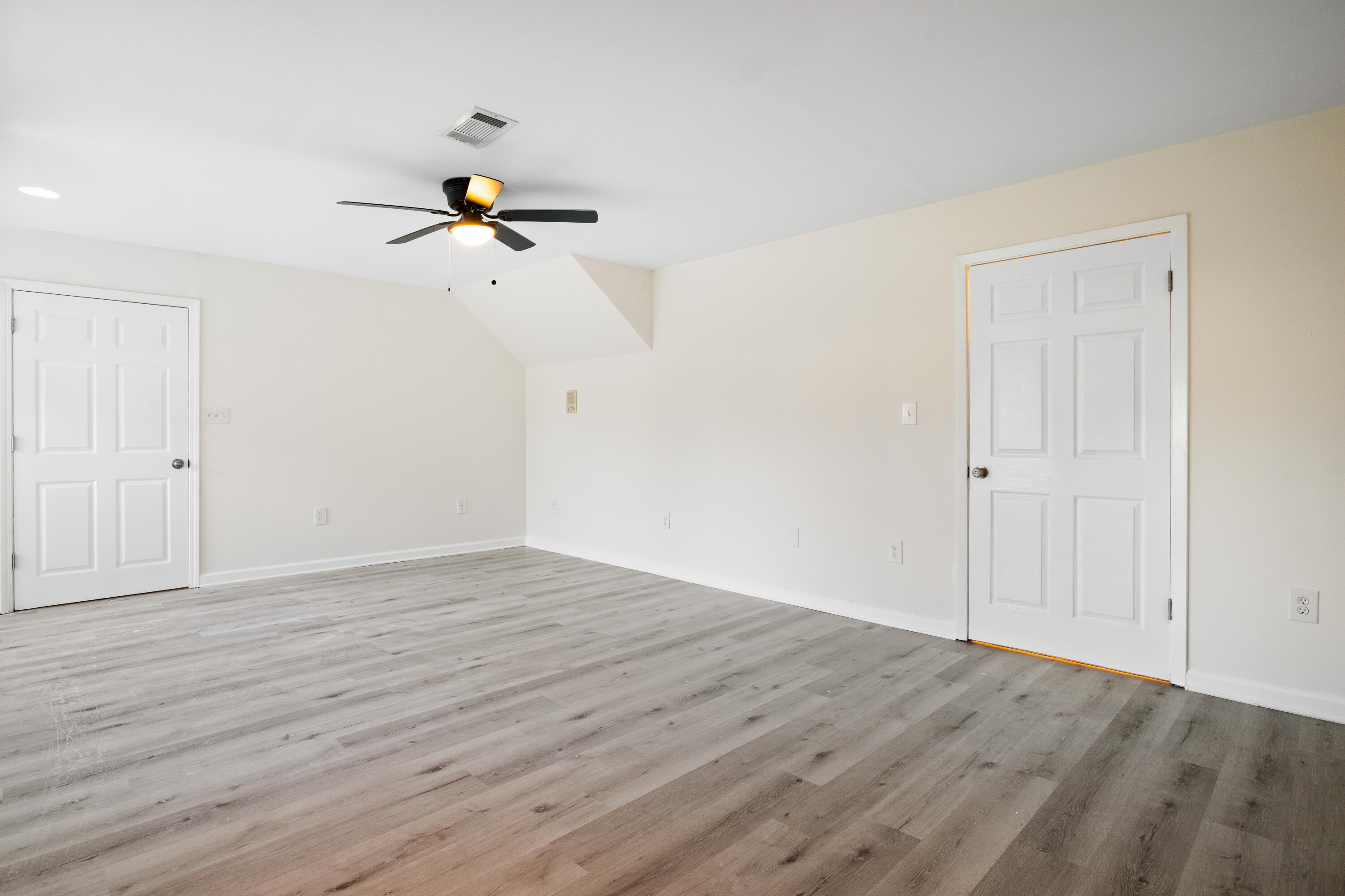 MAR-MAR ESTATES - Residential