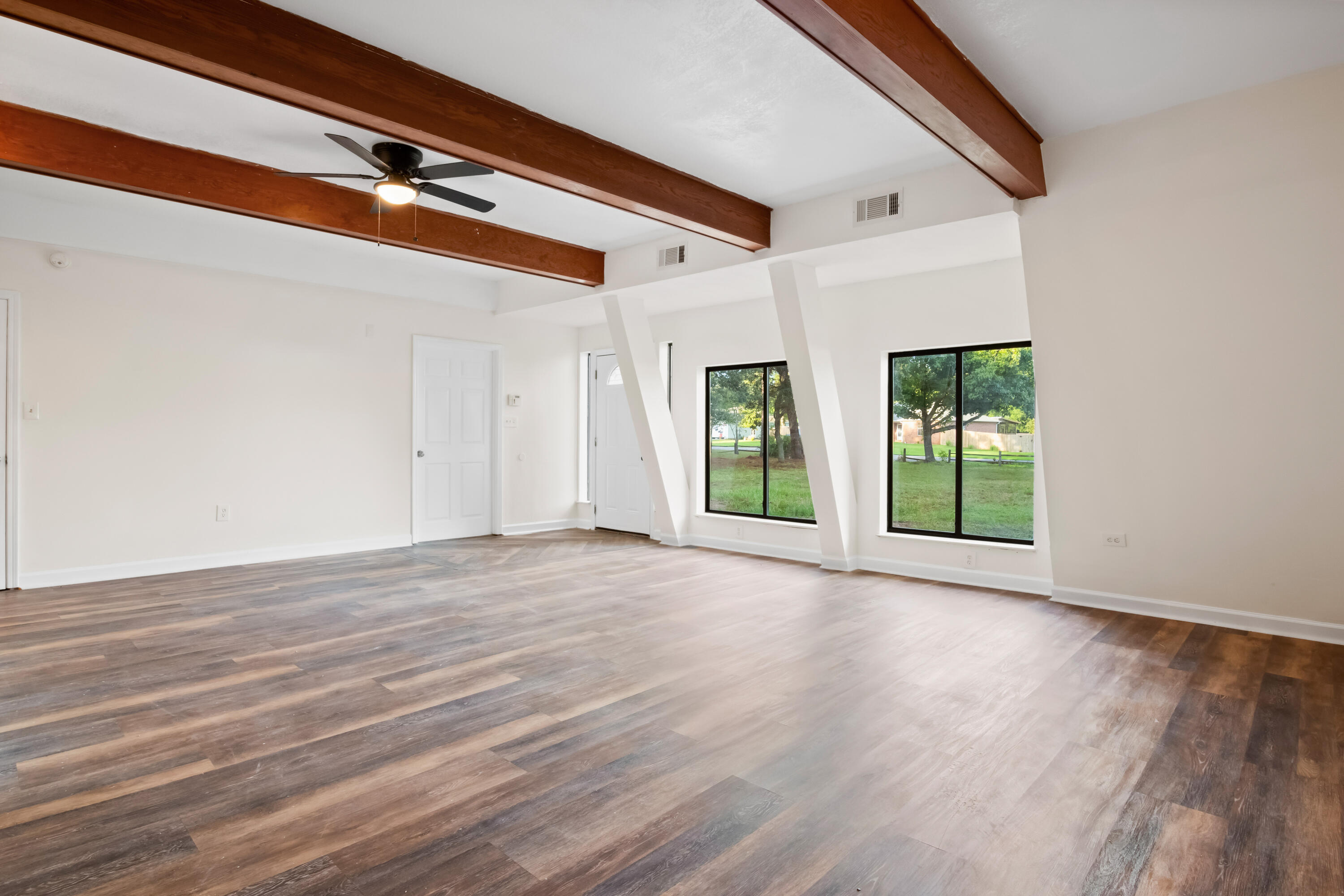 MAR-MAR ESTATES - Residential