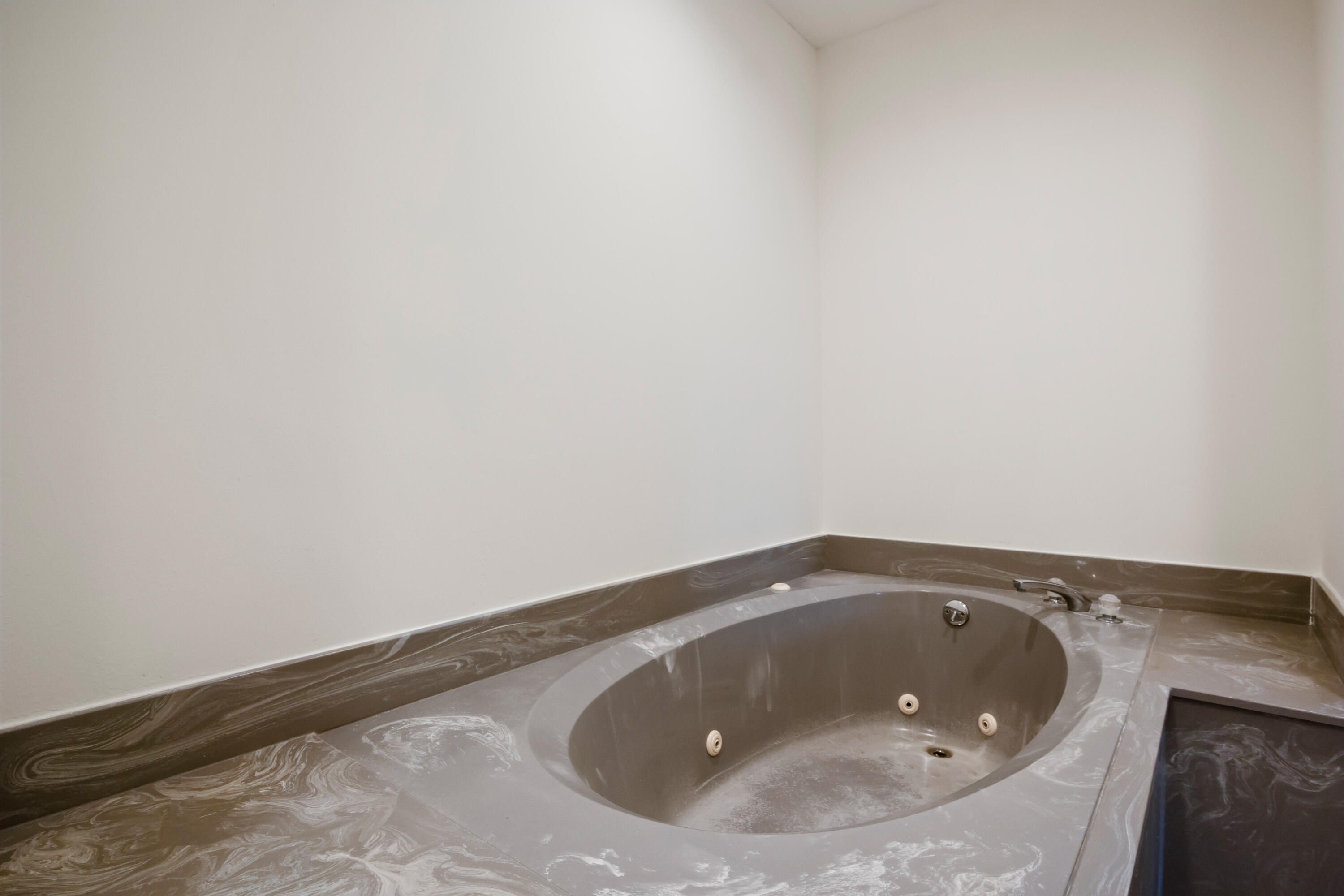 MAR-MAR ESTATES - Residential