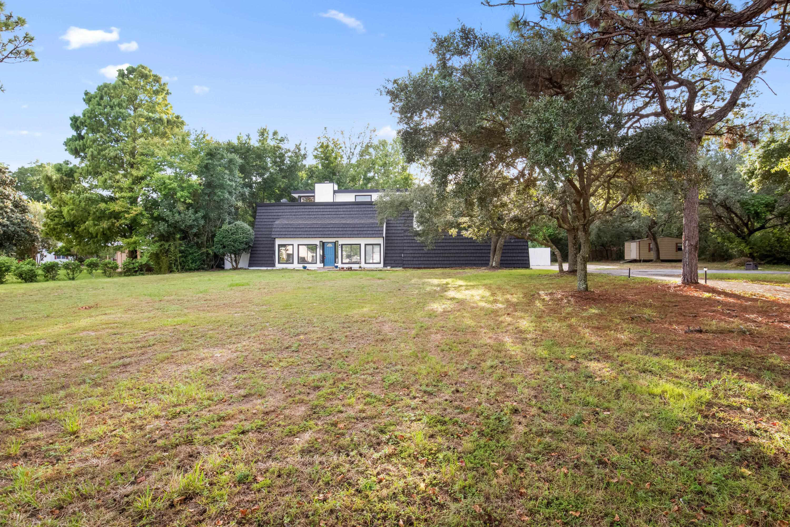 MAR-MAR ESTATES - Residential