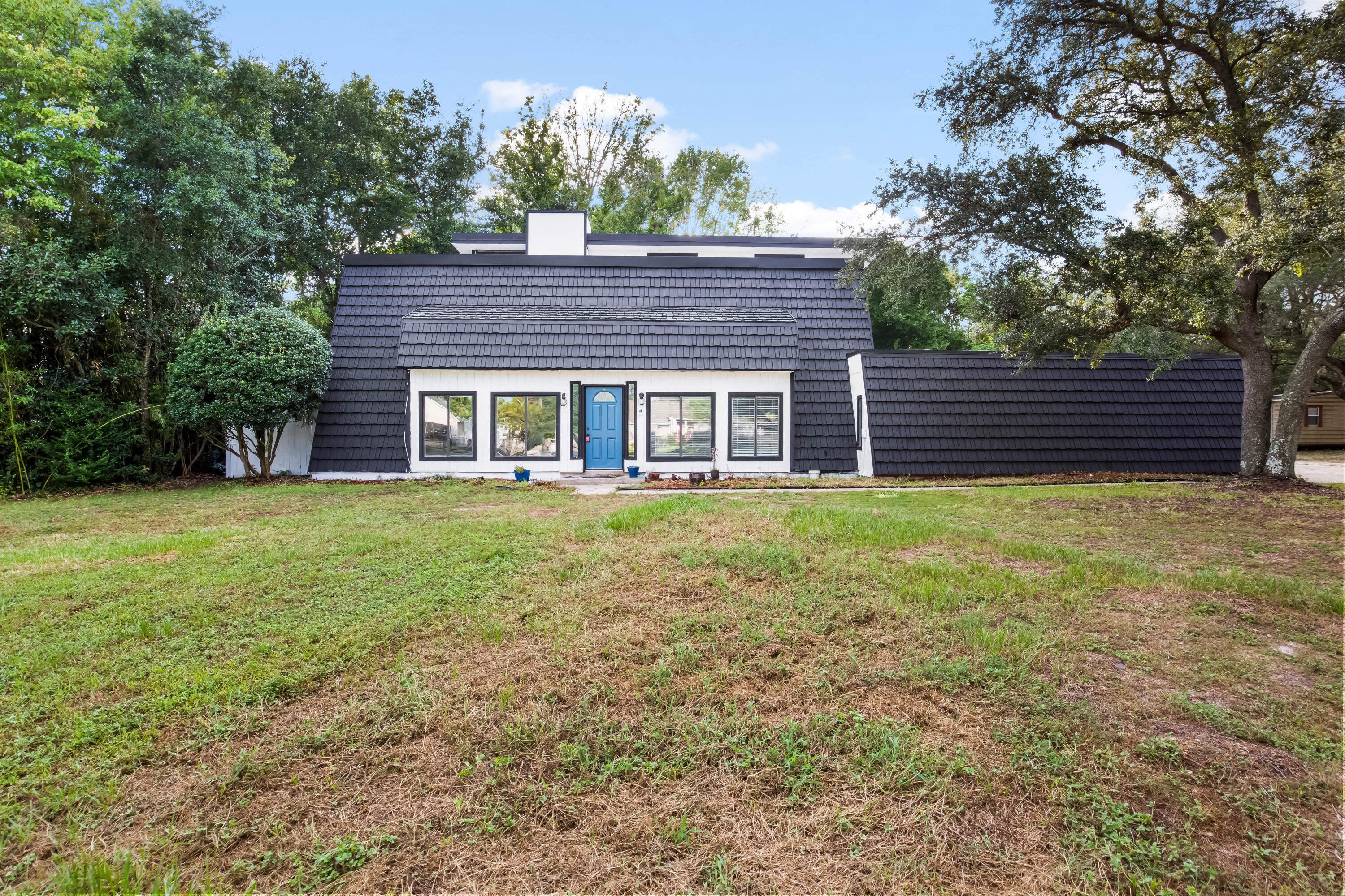 MAR-MAR ESTATES - Residential