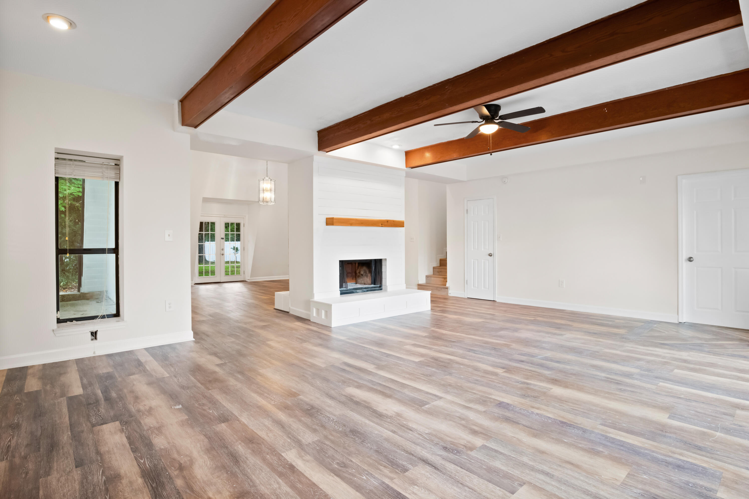 MAR-MAR ESTATES - Residential