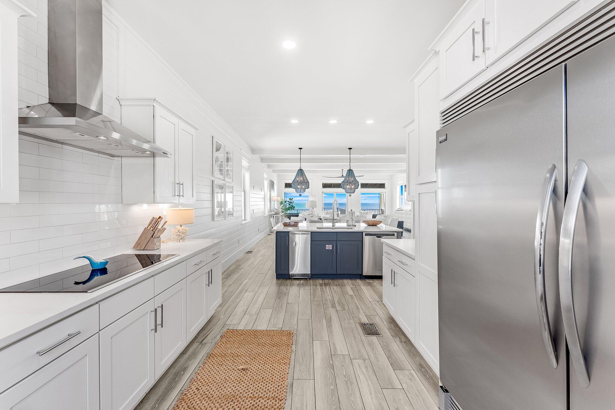 WATERS EDGE - Residential