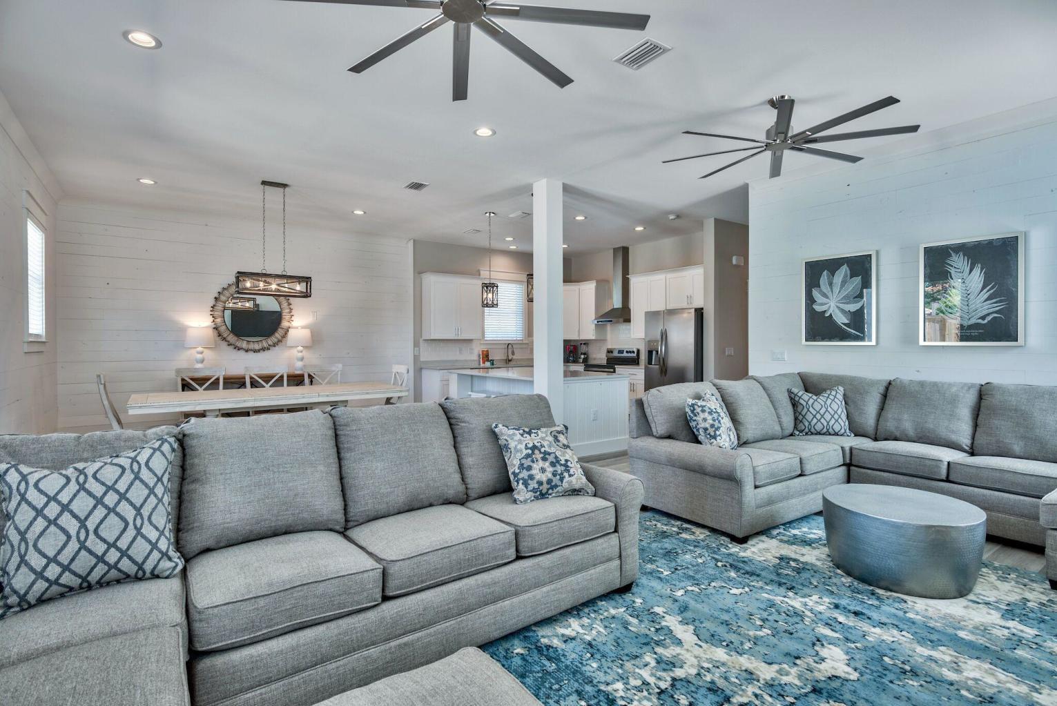 CRYSTAL BEACH - Residential