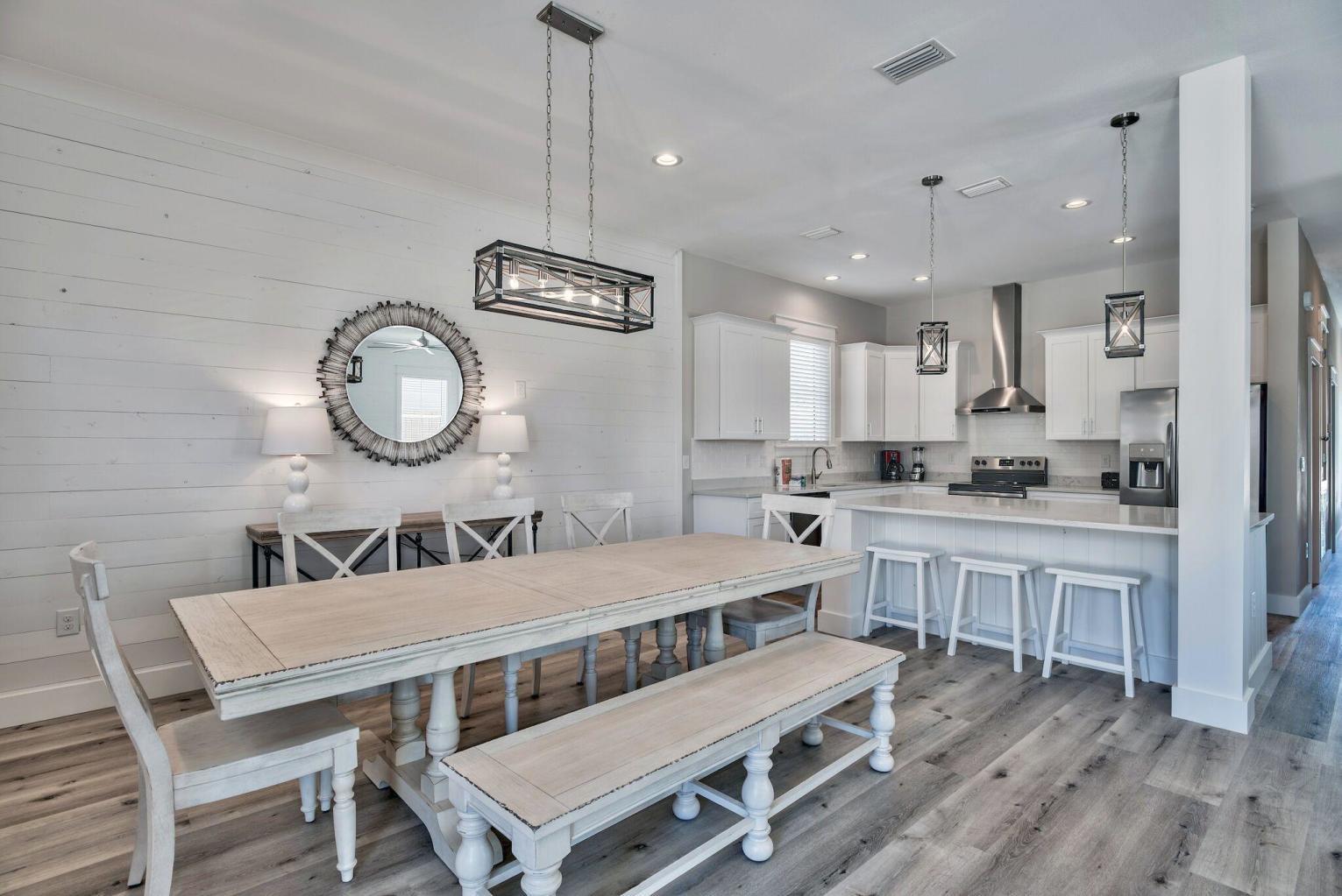 CRYSTAL BEACH - Residential