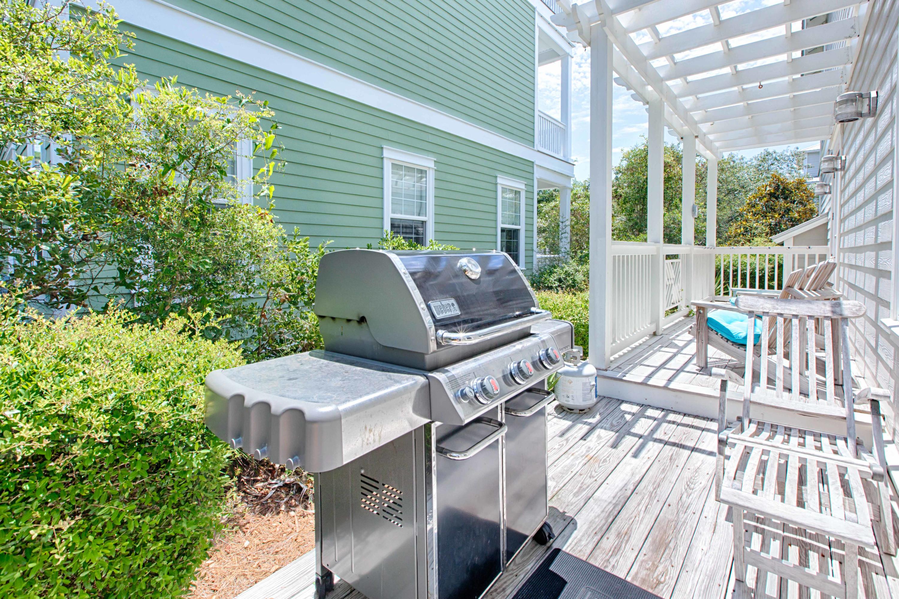 SUMMER'S EDGE - Residential