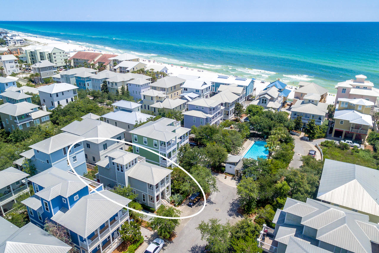 SUMMER'S EDGE - Residential