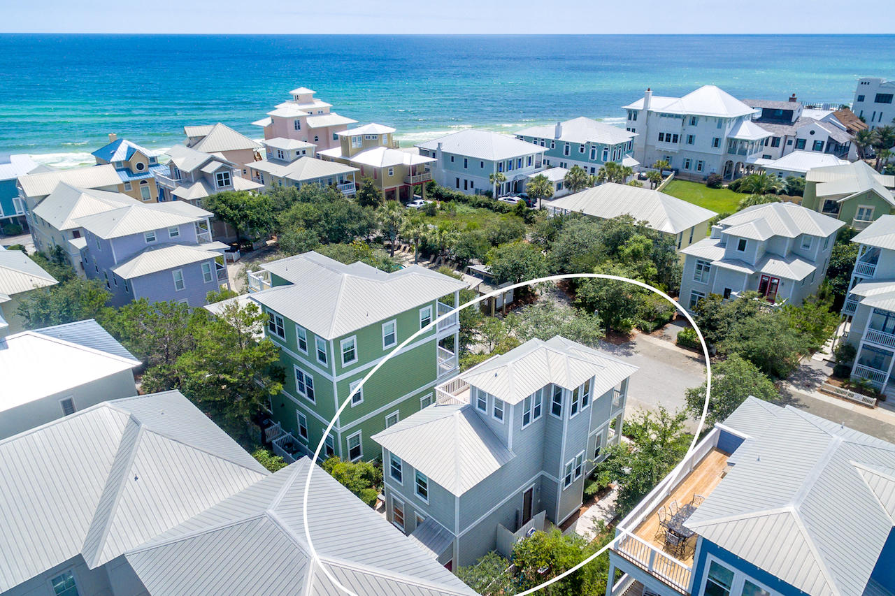 SUMMER'S EDGE - Residential