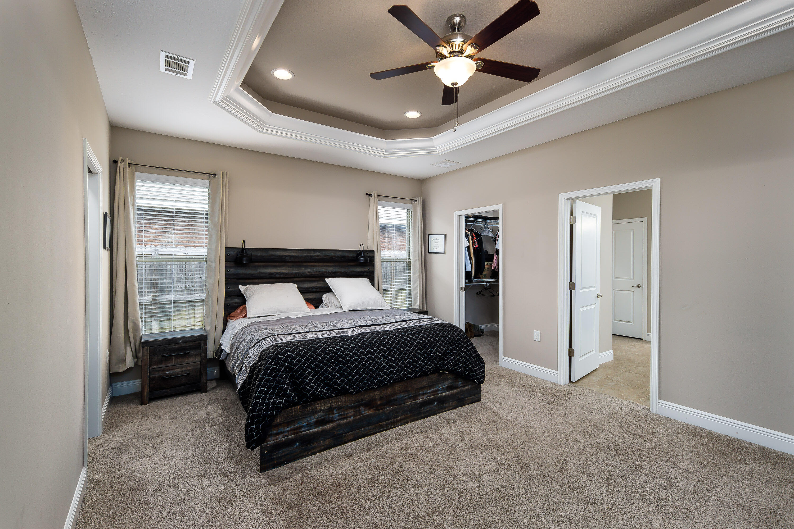 MAJESTIC OAKS - Residential