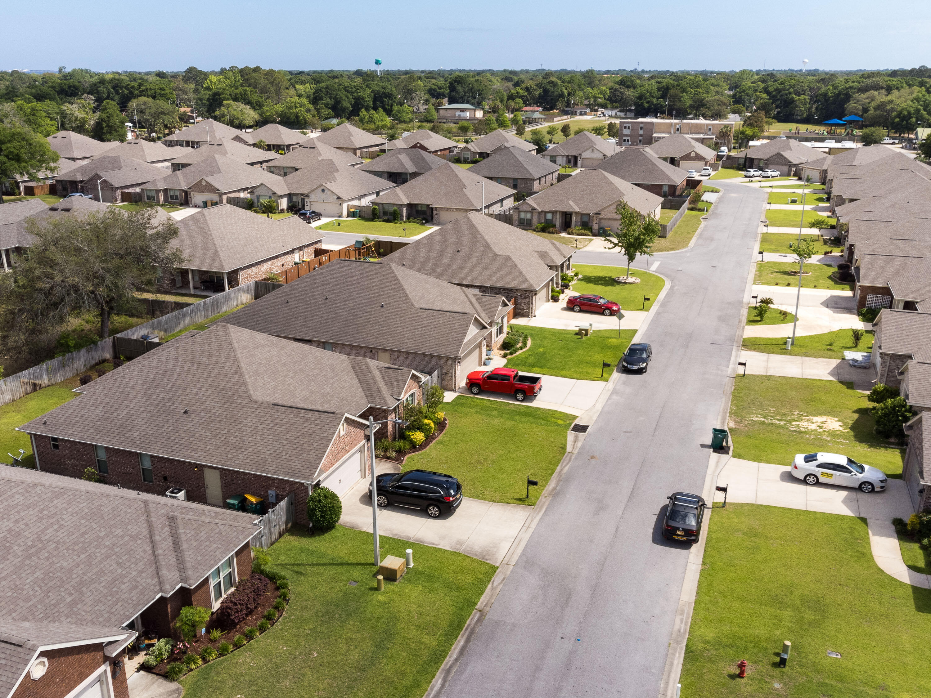 MAJESTIC OAKS - Residential