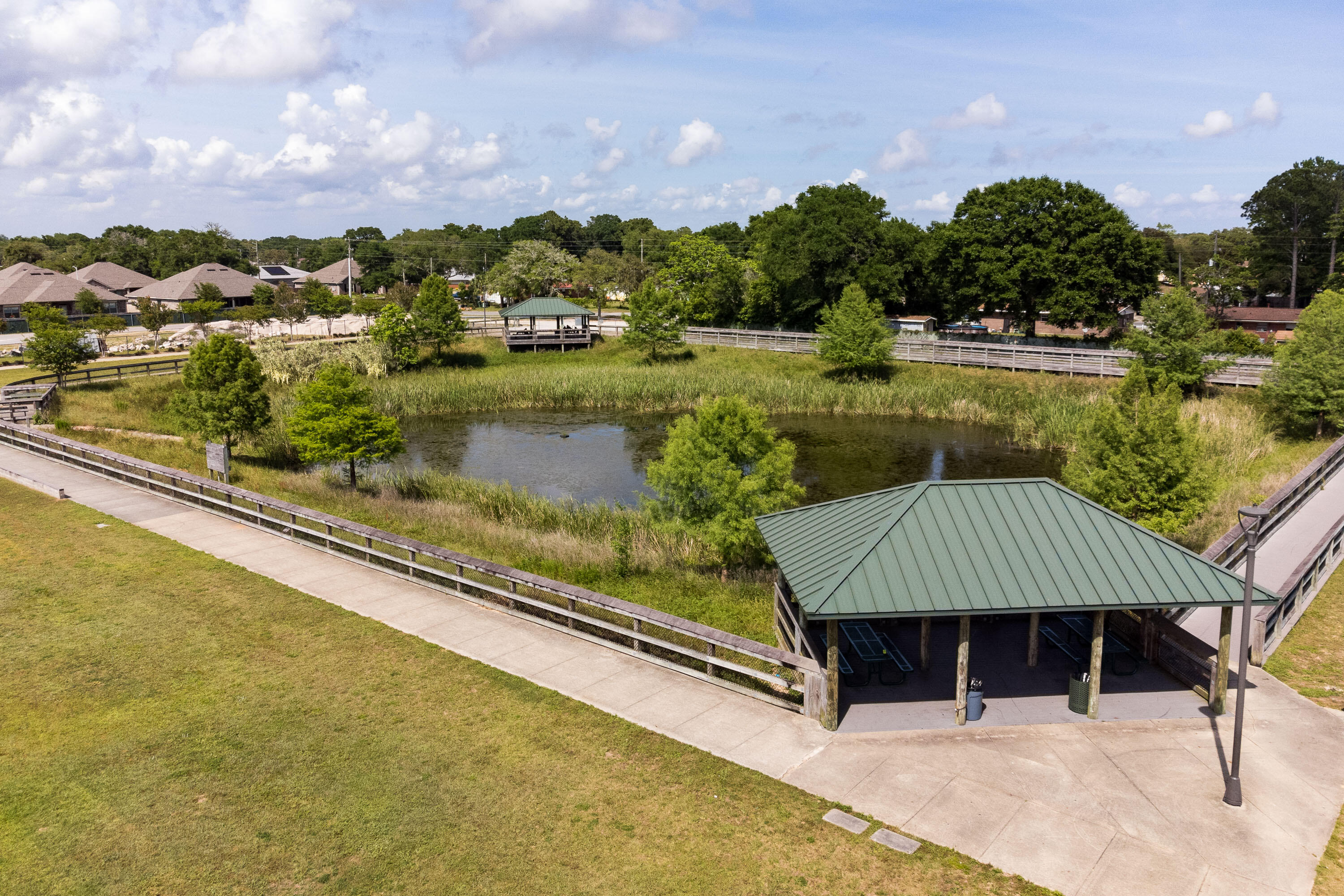 MAJESTIC OAKS - Residential