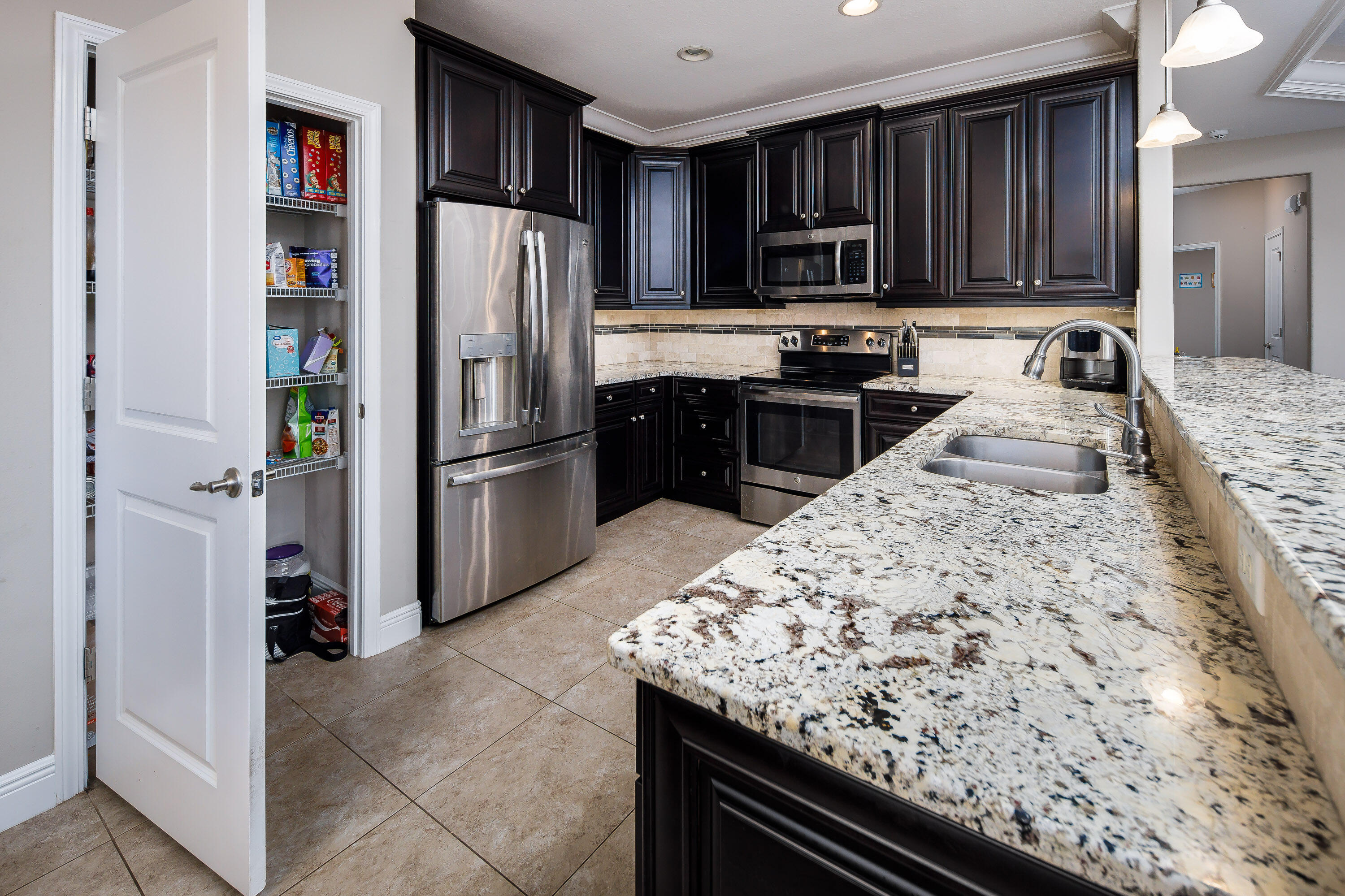 MAJESTIC OAKS - Residential