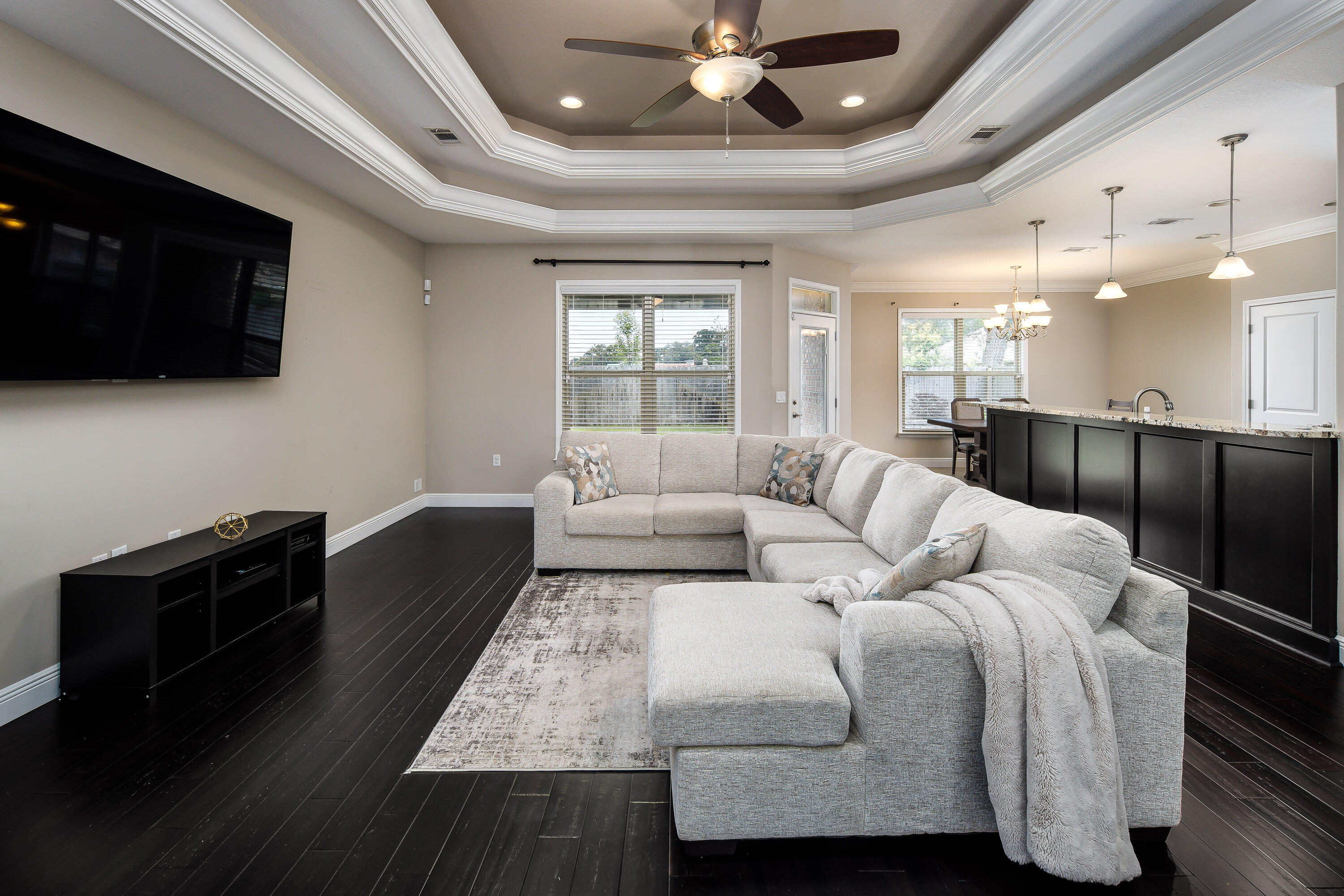 MAJESTIC OAKS - Residential